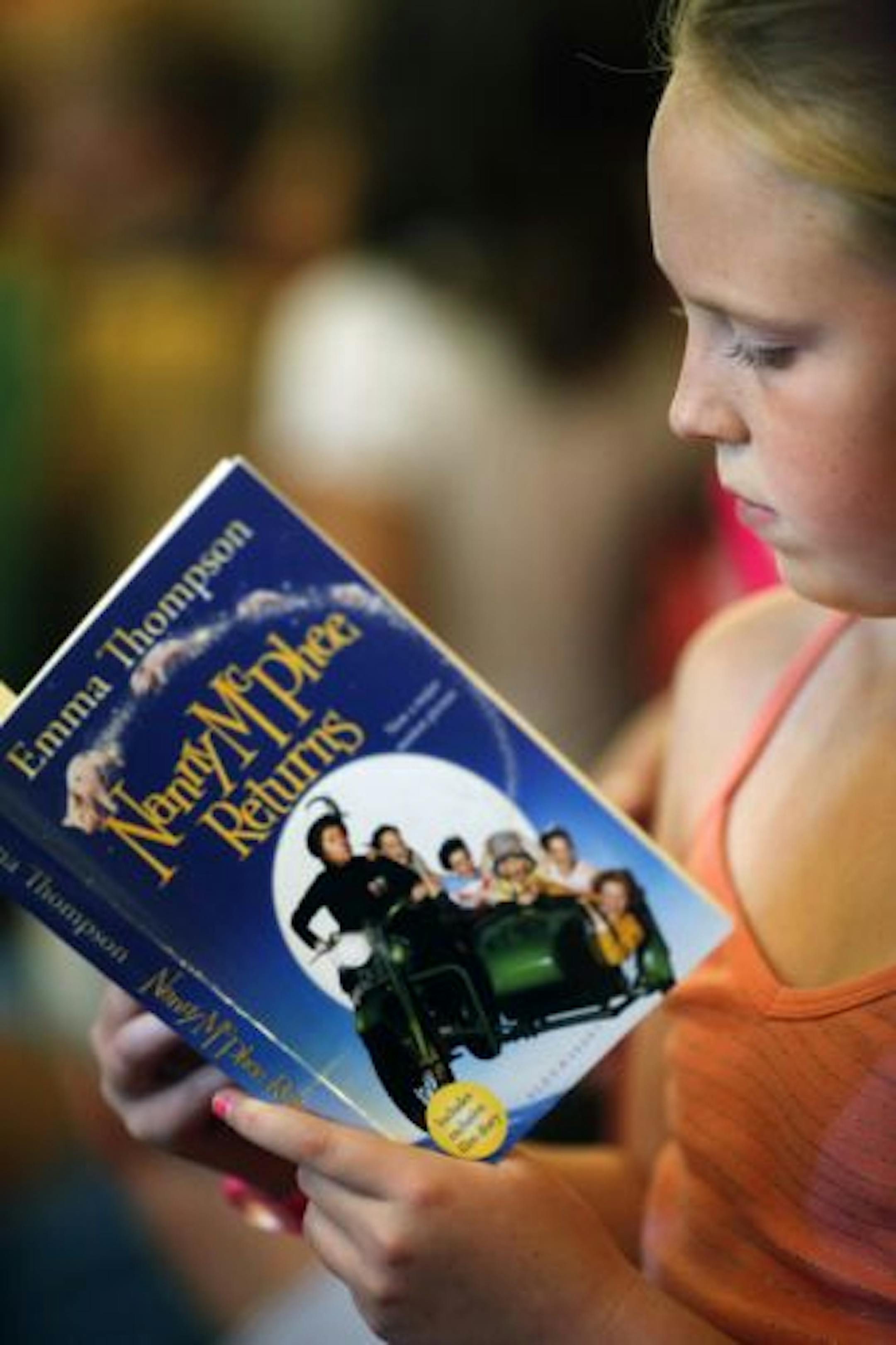 Ten-year-old Emma Swenson was waiting for Emma Thompson to sign her copy of "Nanny McPhee Returns."