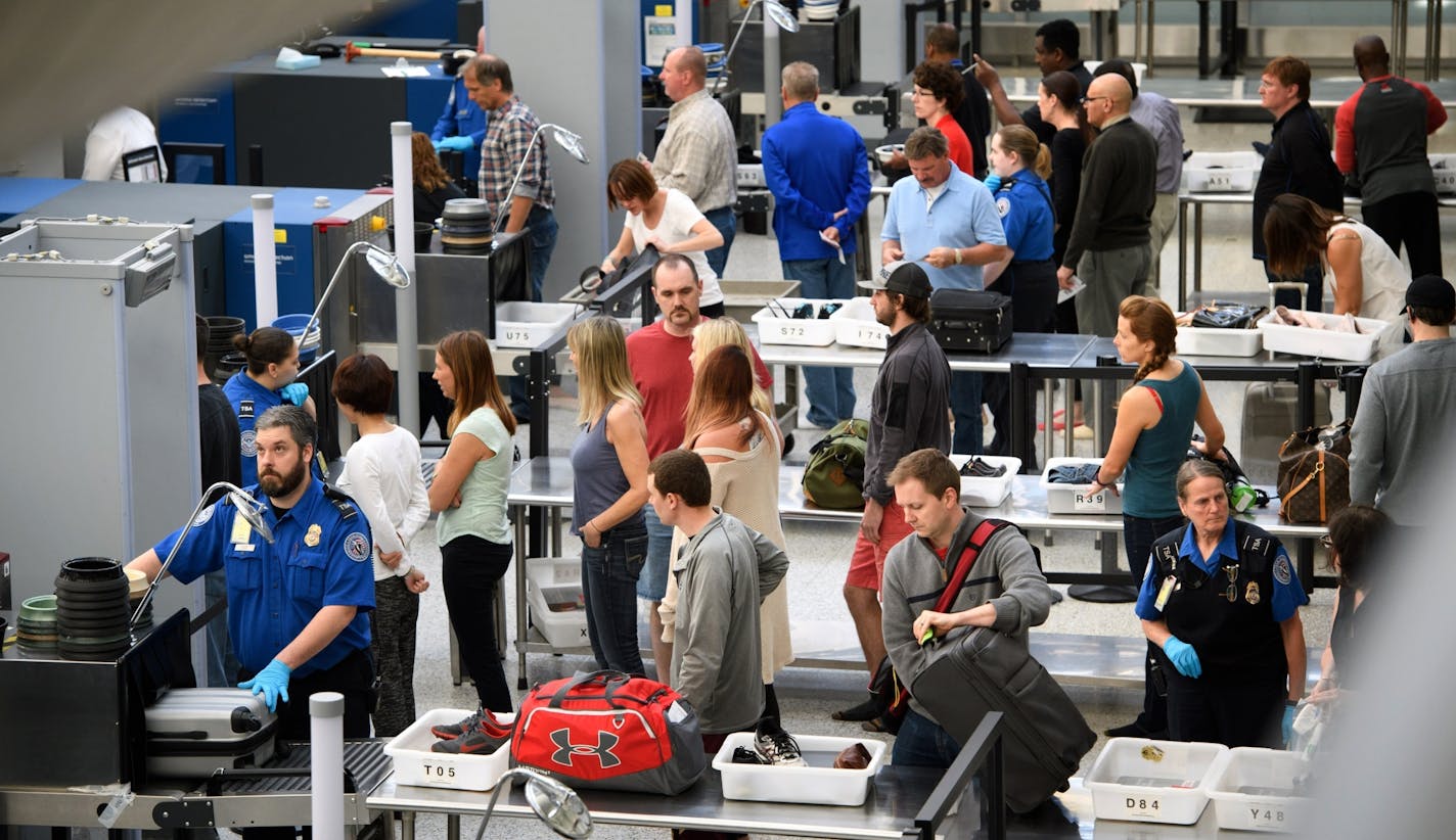 Security lines at Minneapolis-St. Paul International Airport.