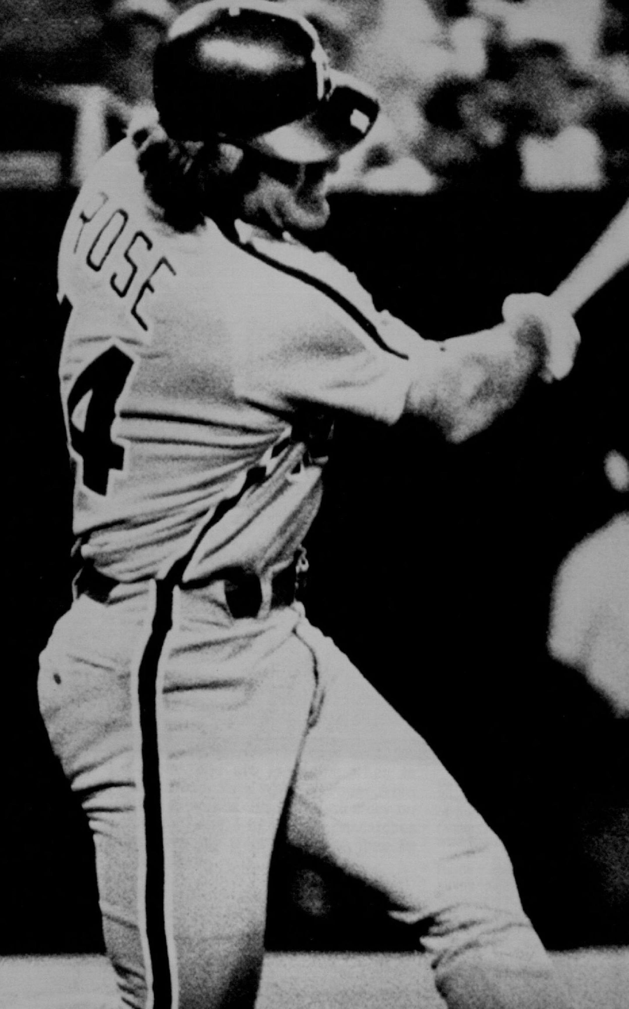 June 22, 1982 Pete Rose stroked hit No. 3,771 Monday in St. Louis, tying him with Hank Aaron on the all-time hit list, 420 behind Ty Cobb. Associated Press