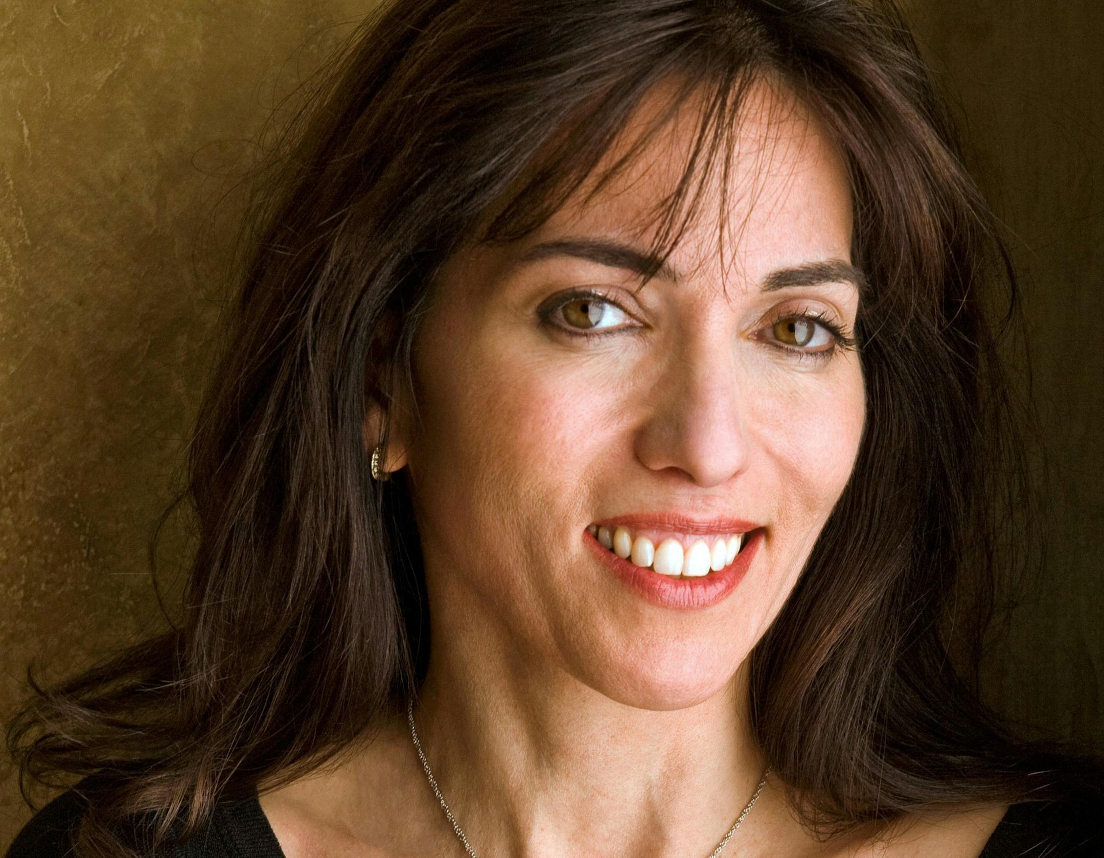 This undated image released by United talent Agency shows writer/director Audrey Wells. Wells, who wrote and directed the 2003 romantic comedy “Under the Tuscan Sun,” has died after a five-year battle with cancer. A representative from United Talent Agency says Wells passed away Thursday, Oct. 4, 2018. She was 58. (United Talent Agency via AP)