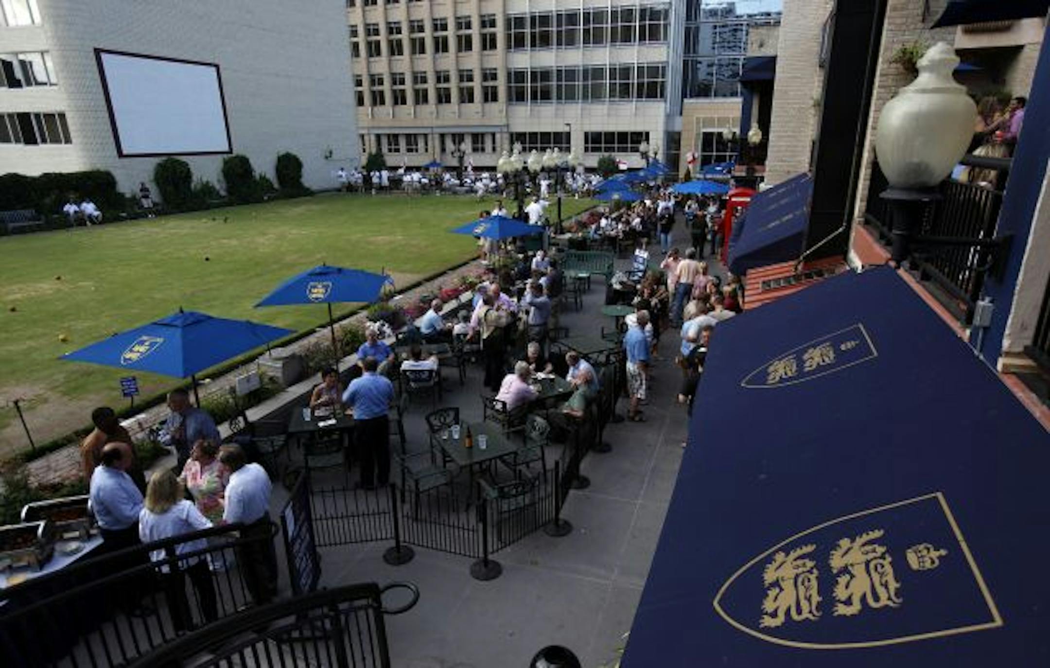 Brit�s Pub in downtown Minneapolis, Minn.