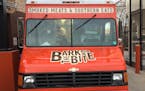 Bark and the Bite food truck ORG XMIT: MIN1604181256033309