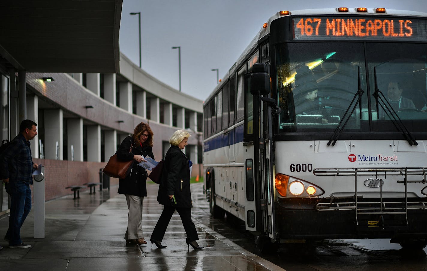 Members of the Minneapolis and St. Paul chambers of commerce offered leaflets to morning commuters at Kenrick Avenue Park-n-Ride in Lakeville, urging them to call their legislators about a proposed 40 percent reduction in transit funding. ] GLEN STUBBE &#xef; glen.stubbe@startribune.com Wednesday April 26, 2017 A local movement is afoot to combat proposed transit cuts by the Legislature. Beyond various transit advocacy groups, now both the Minneapolis and St. Paul chambers of commerce are steppi