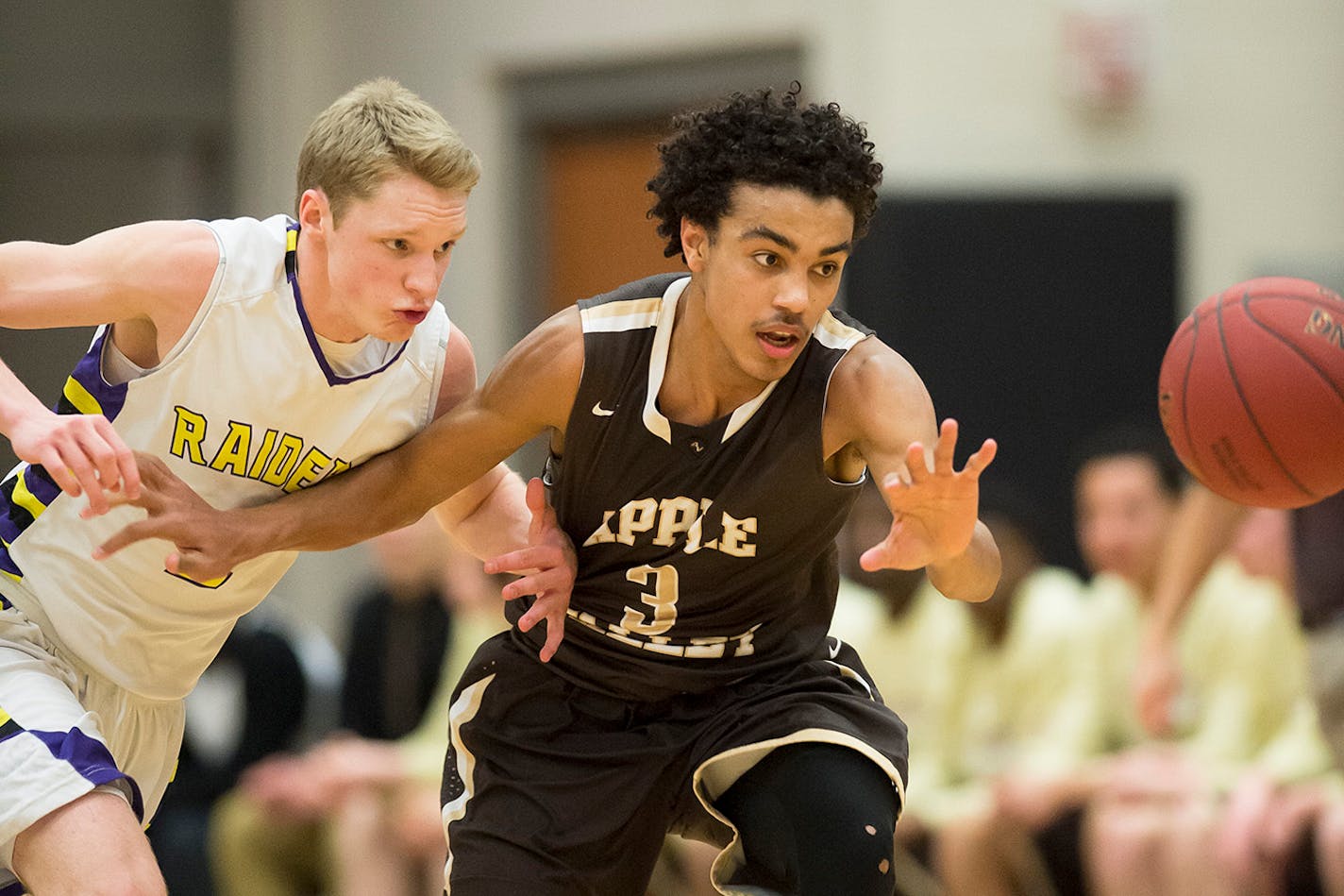 Apple Valley guard Tre Jones (3)