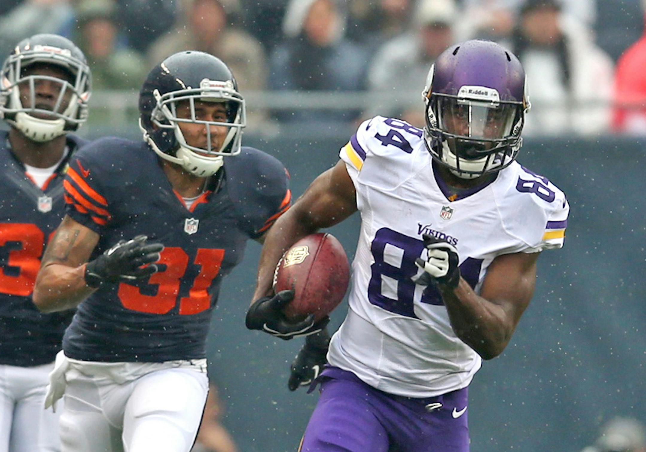 Vikings wide receiver Cordarrelle Patterson returned the opening kick-off for a 105-yard touchdown on Sunday.