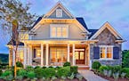 A roomy and charming Craftsman for 1204 homeplan