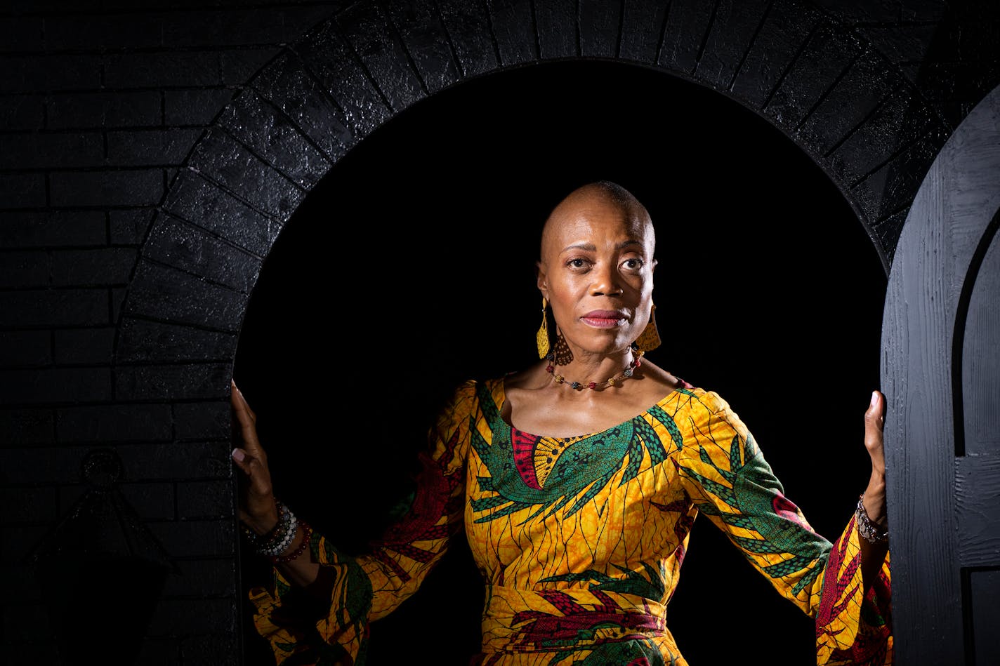 Actress Regina Marie Williams photographed at the Guthrie Theater in Minneapolis, Minn. Friday, Dec. 8, 2023. ] LEILA NAVIDI • leila.navidi@startribune.com