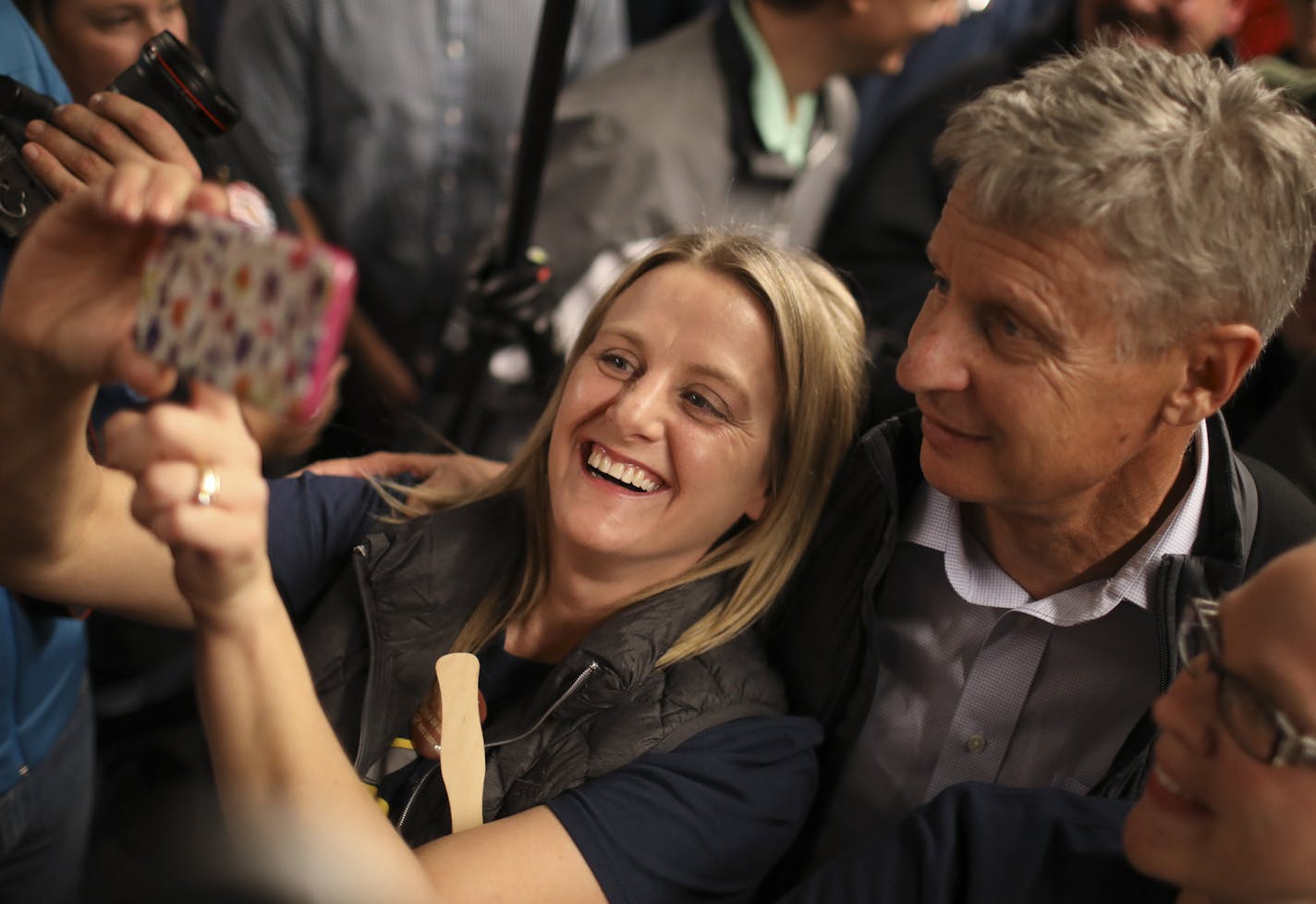 A supporter took a selfie with Libertarian presidential candidate Gary Johnson after he addressed the rally in Shakopee Thursday night. ] JEFF WHEELER &#xef; jeff.wheeler@startribune.com Libertarian presidential candidate Gary Johnson made a campaign appearance at Canterbury Park in Shakopee Thursday night, October 27, 2016.