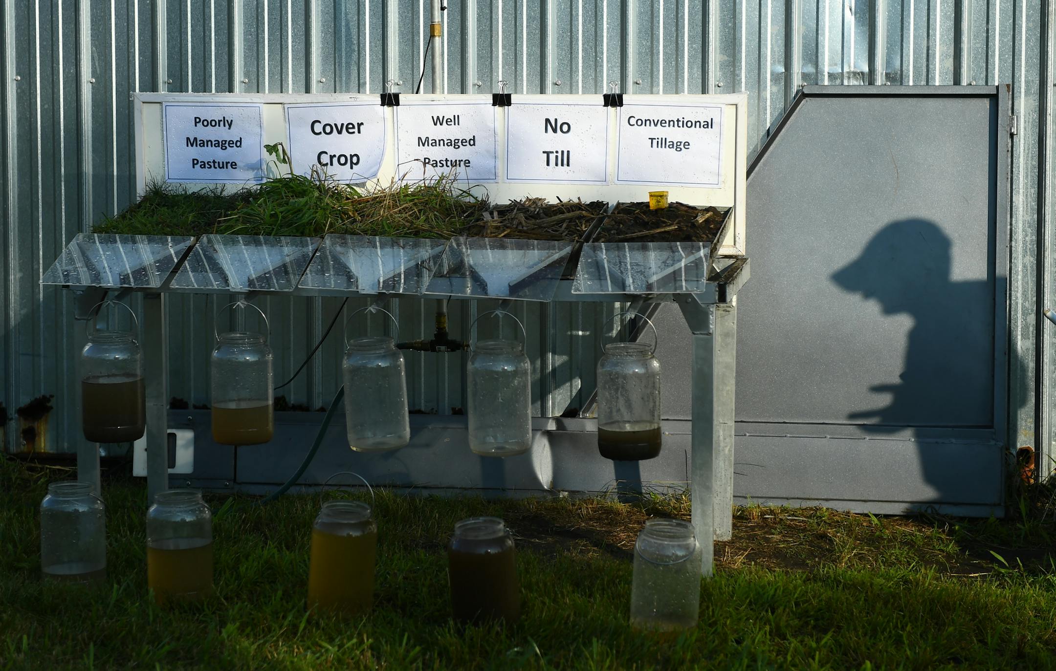 Waiting on name confirmation - AL ] (AARON LAVINSKY/STAR TRIBUNE) aaron.lavinsky@startribune.com RIVERS PROJECT: We look at three of Minnesota's rivers, including the Mississippi, Red and Chippewa, to see how land use effects water quality and pollution.