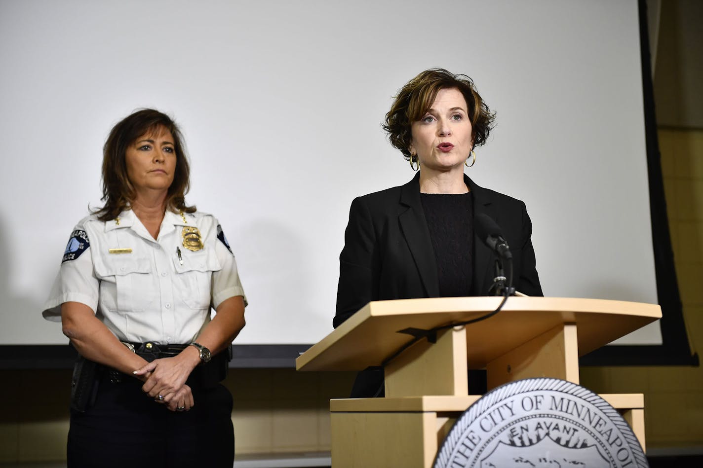 Minneapolis Police Chief Janee Harteau stood beside Mayor Betsy Hodges as the two delivered the findings of an internal investigation into the officer-involved shooting of Jamar Clark last November. The investigation found that officers Dustin Schwarze and Mark Ringgenberg met the requirements for use of deadly force and will not face discipline. ] (AARON LAVINSKY/STAR TRIBUNE) aaron.lavinsky@startribune.com The Minneapolis Police Department held a press conference to announce the results of an