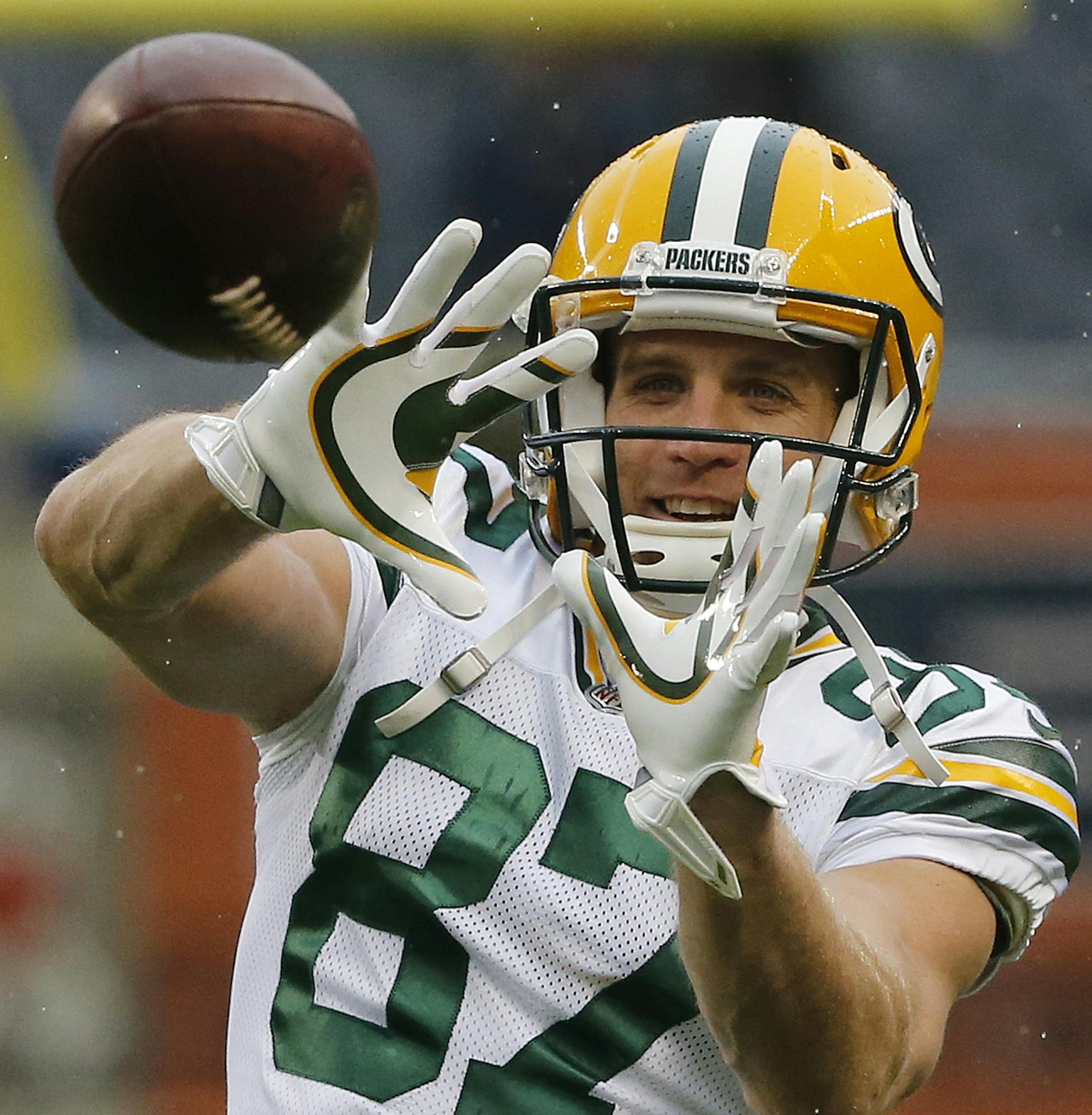 FILE - In this Nov. 12, 2017, file photo, Green Bay Packers wide receiver Jordy Nelson warms up before an NFL football game against the Chicago Bears in Chicago. The Packers released Nelson, the third-leading receiver in franchise history and one of quarterback Aaron Rodgersí top targets in the passing game, on Tuesday, March 13, 2018. Nelson had 550 receptions and 69 touchdown catches in 10 seasons in Green Bay. (AP Photo/Charles Rex Arbogast, File)
