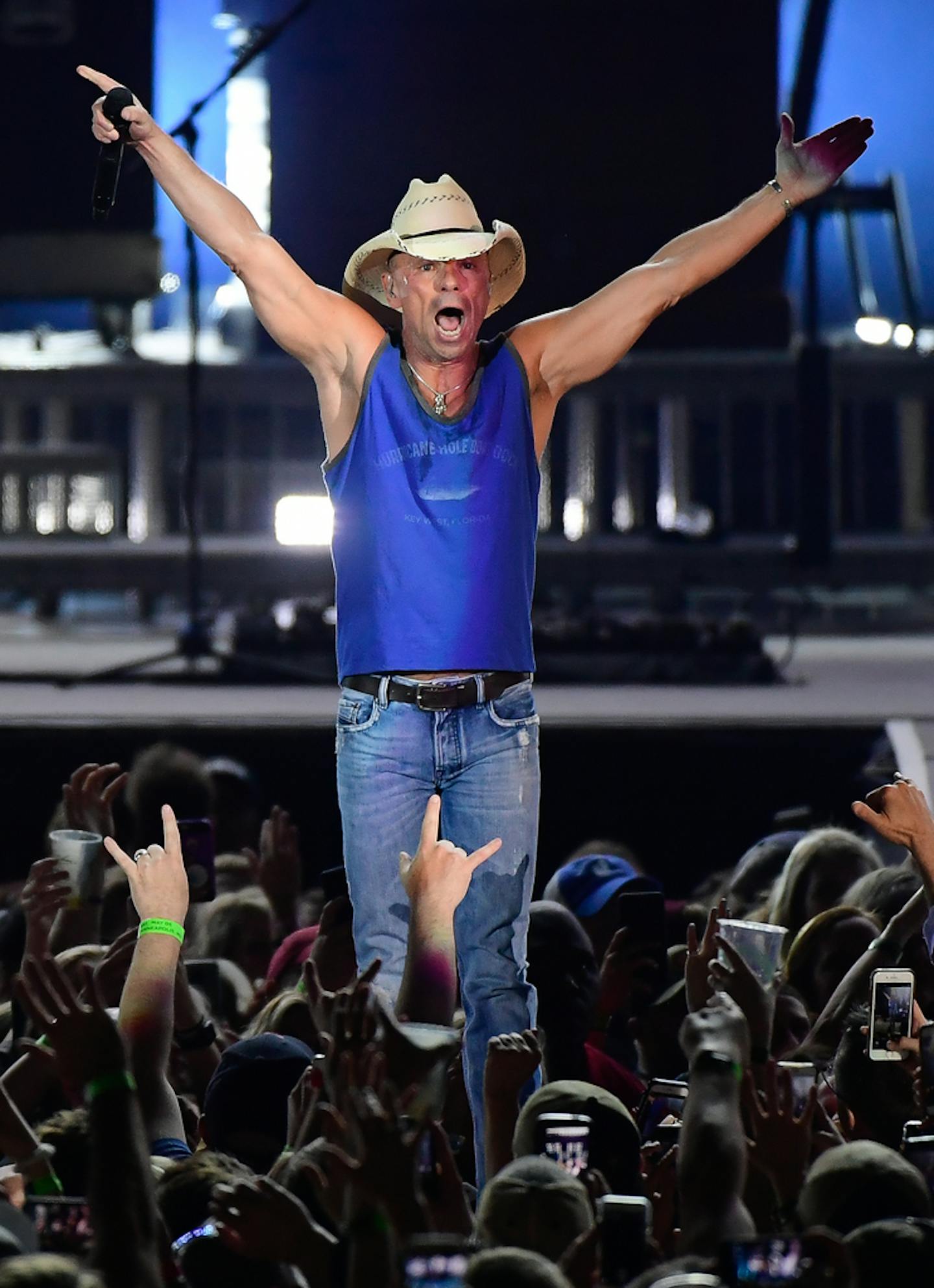 Kenny Chesney performed Saturday night at US Bank Stadium. ] AARON LAVINSKY &#x2022; aaron.lavinsky@startribune.com Review of country superstar Kenny Chesney's show at US bank stadium with Old Dominion, Thomas Rhett and others. Photographed Saturday, May 5, 2018 at US Bank Stadium in Minneapolis, Minn.