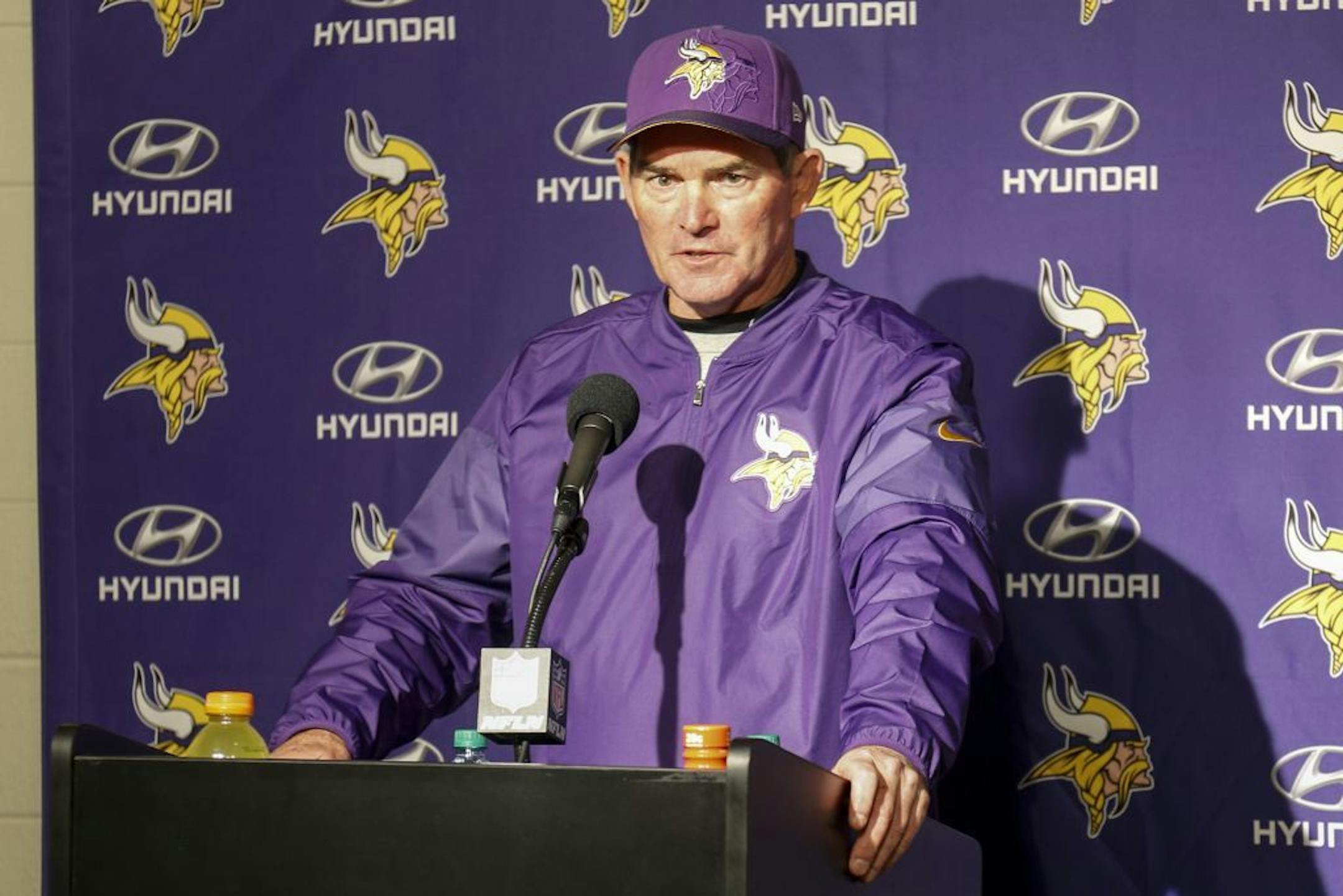 Minnesota Vikings head coach Mike Zimmer