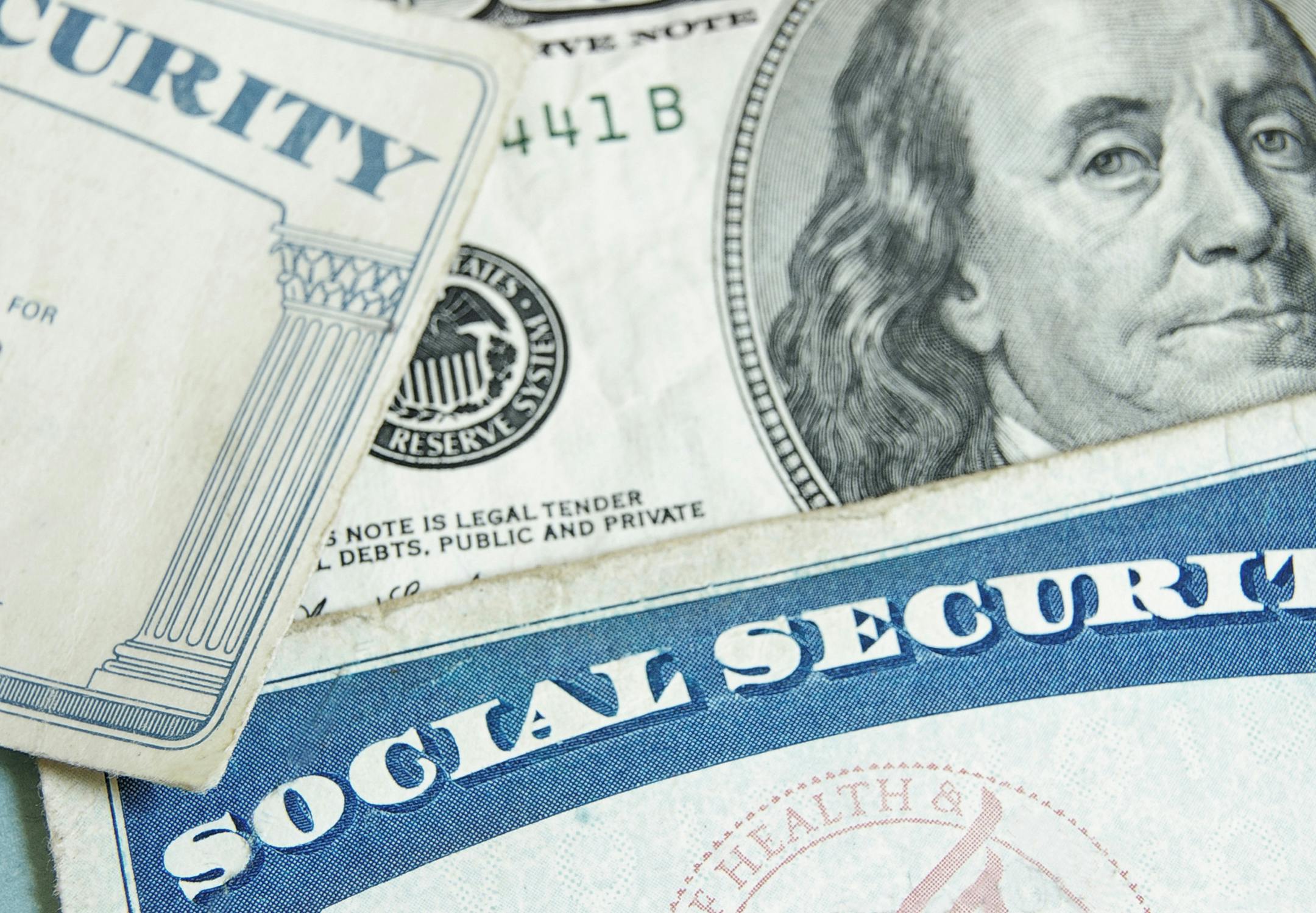 According to the new Fidelity Investments Social Security IQ survey, only 28 percent of those age 61 plan to claim benefits as early as possible, a significant decline from 2008, when 45 percent of those surveyed were planning to start collecting immediately. (Dreamstime/TNS) ORG XMIT: 1201577