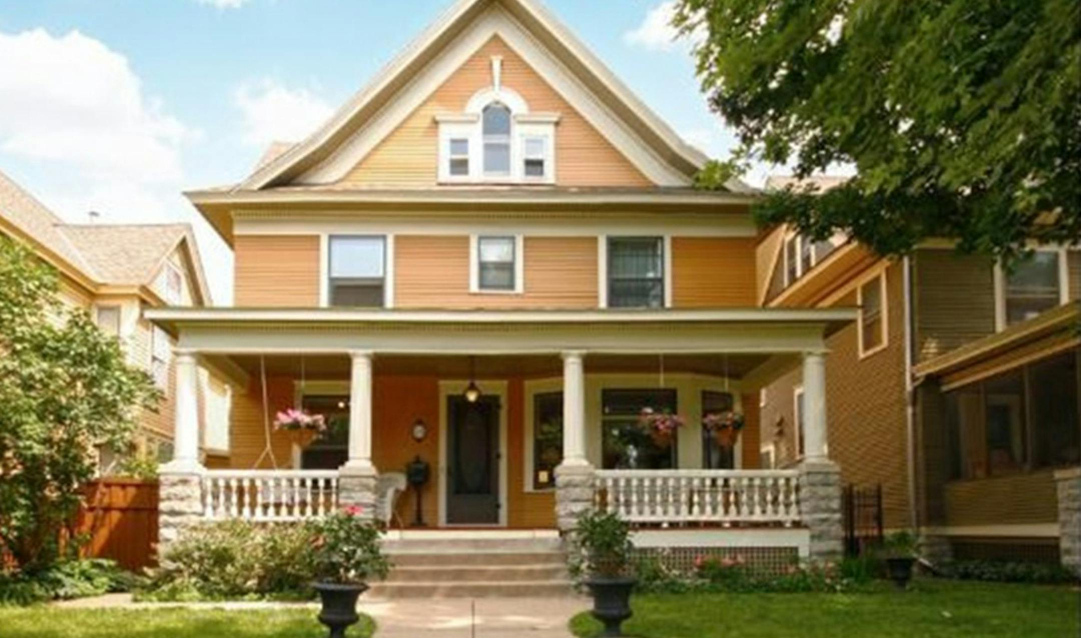 ... St. Paul
Built in 1908, this four-bedroom, four-bath house located in the Summit-University neighborhood, has 2,450 finished square feet and features four bedrooms on one level, birch kitchen cabinets and granite countertops, full finished basement, patio and two-car detached garage. Listed by Gina Larson, Edina Realty, 952-927-1111.