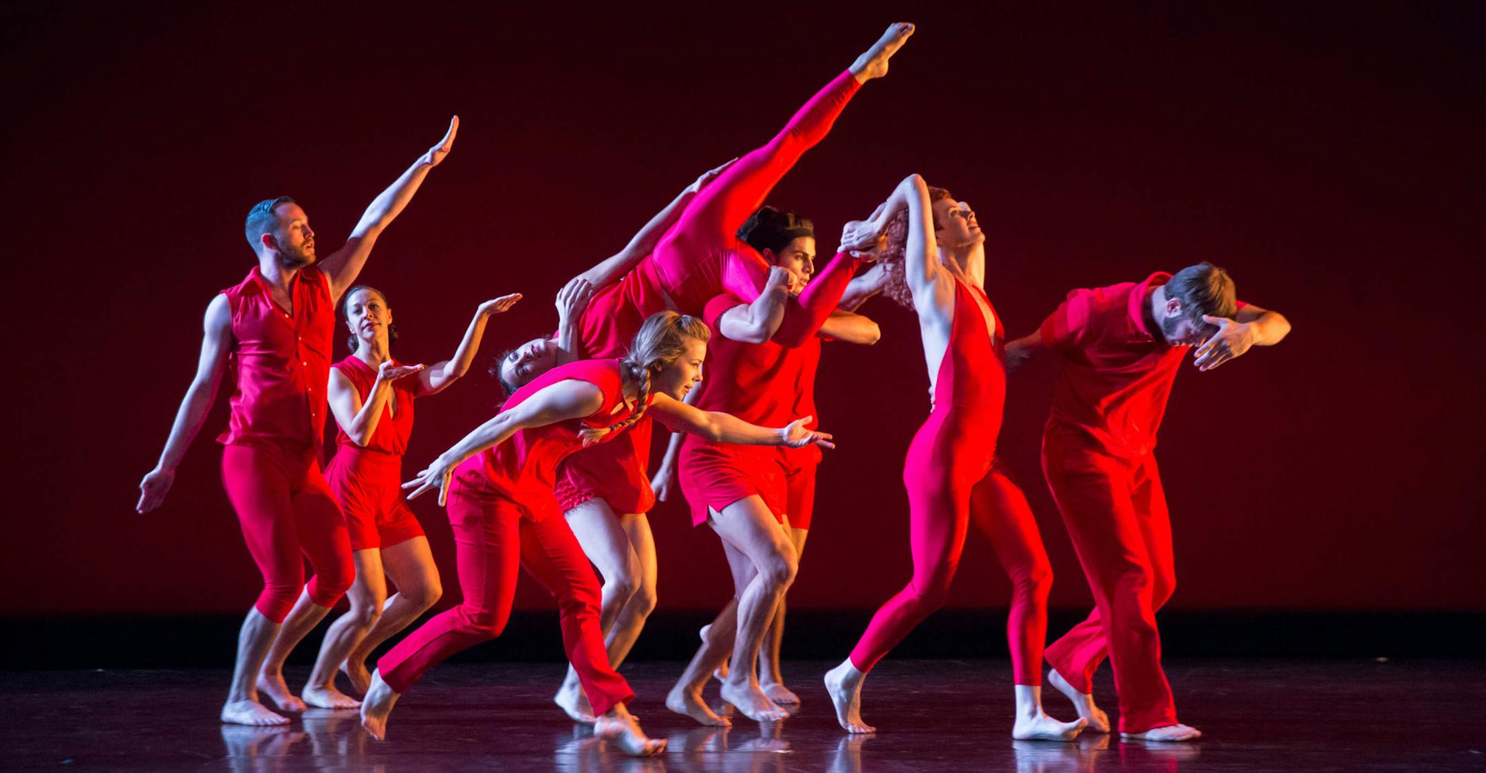 Joanna Kotze's "Rouge," presented by Zenon Dance Company. (photo by Bill Cameron)