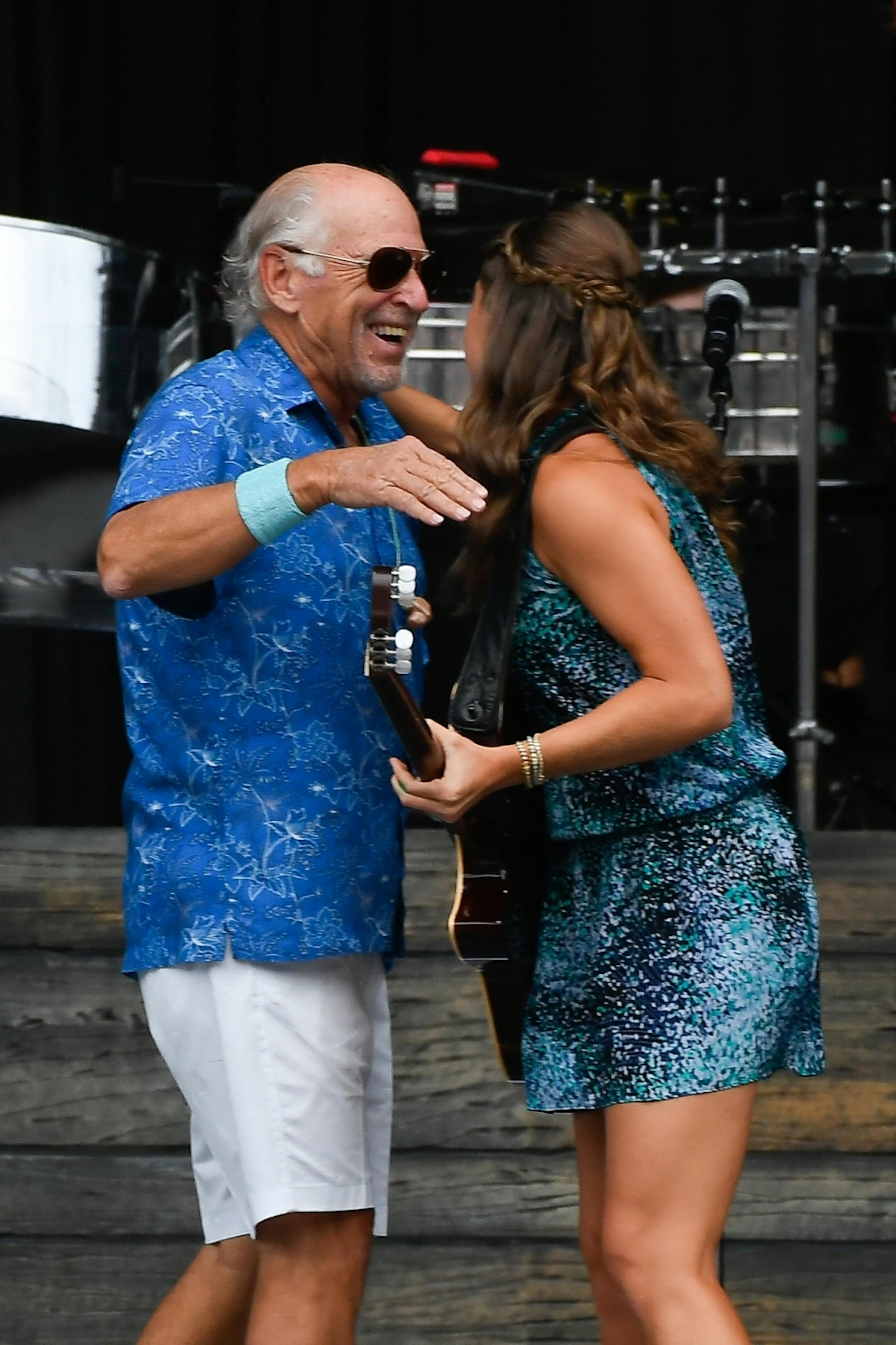 Jimmy Buffet came out on stage to introduce Caroline Jones Saturday before her opening set.