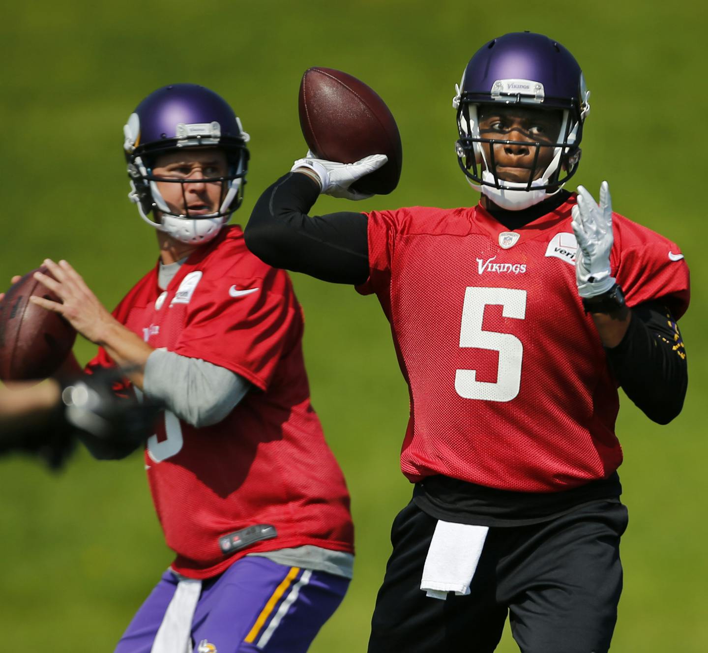 At OTA's at the Vikings' practice facility in Eden Prairie, QB Teddy Bridgewater worked with veterans and the new arrivals .] Richard Tsong-Taatarii/rtsong-taatarii@startribune.com