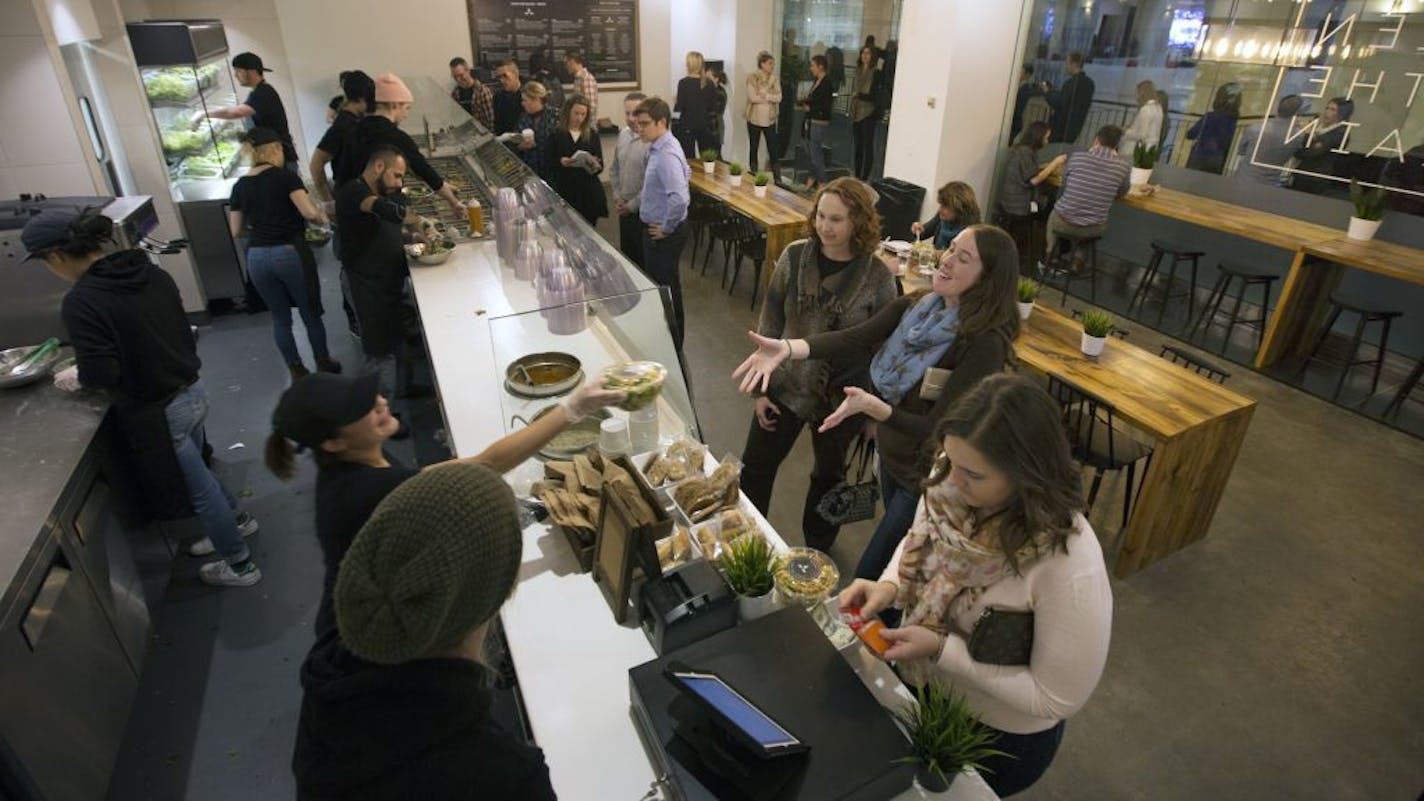 A taste of a half-dozen (relative) newcomers on the Mpls skyway system, including World Cafe, Bep Eatery and Green + the Grain. Here, The Green + the Grain had a line going out the door and down the skyway.