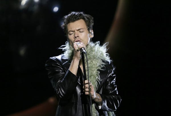 The best Twin Cities concert of 2021 was Harry Styles, with feathers on