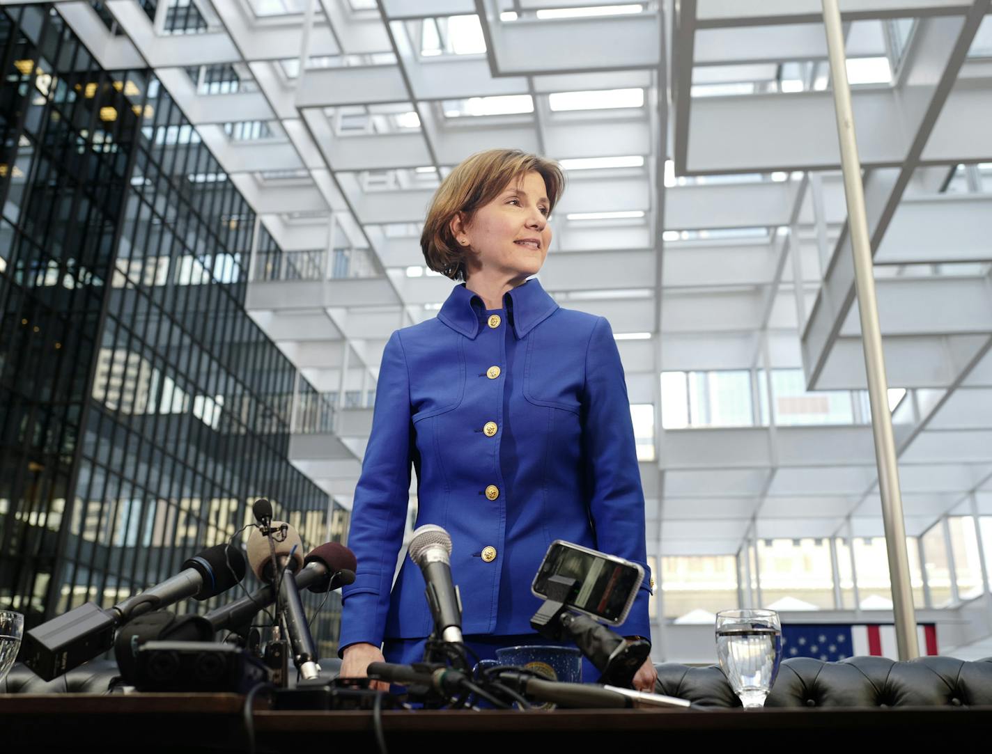 Attorney General Lori Swanson walks up to a set of microphones and recorders as she prepared to announce her run for governor Monday, June 4, 2018 in Minneaplis, Minn. (Kyndell Harkness/Minneapolis Star Tribune/TNS)