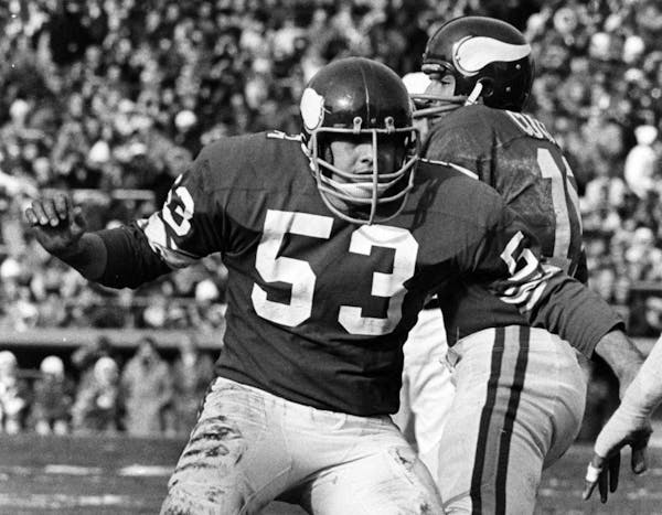 Mick Tingelhoff, an undrafted free agent from Nebraska, became a fixture on the Vikings&#x2019; offensive line for 17 seasons.