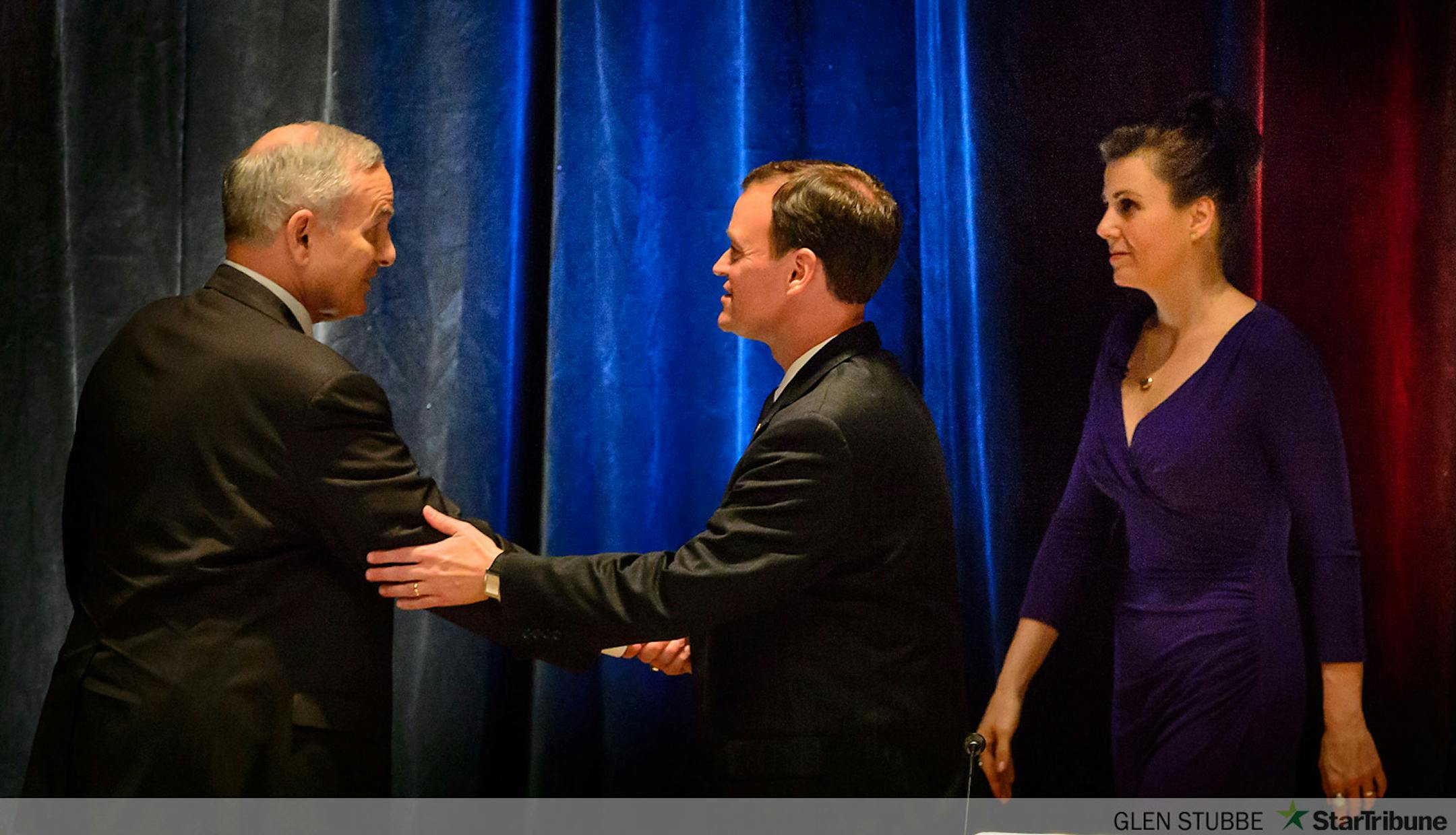 Minnesota candidates for Governor Gov. Mark Dayton (DFL), Jeff Johnson (GOP) and Hannah Nicollet (IP) First Minnesota shook hands at the end of the first debate Wednesday, October 1, 2014 at the Mayo Civic Center in Rochester, MN.    ]   GLEN STUBBE * gstubbe@startribune.com