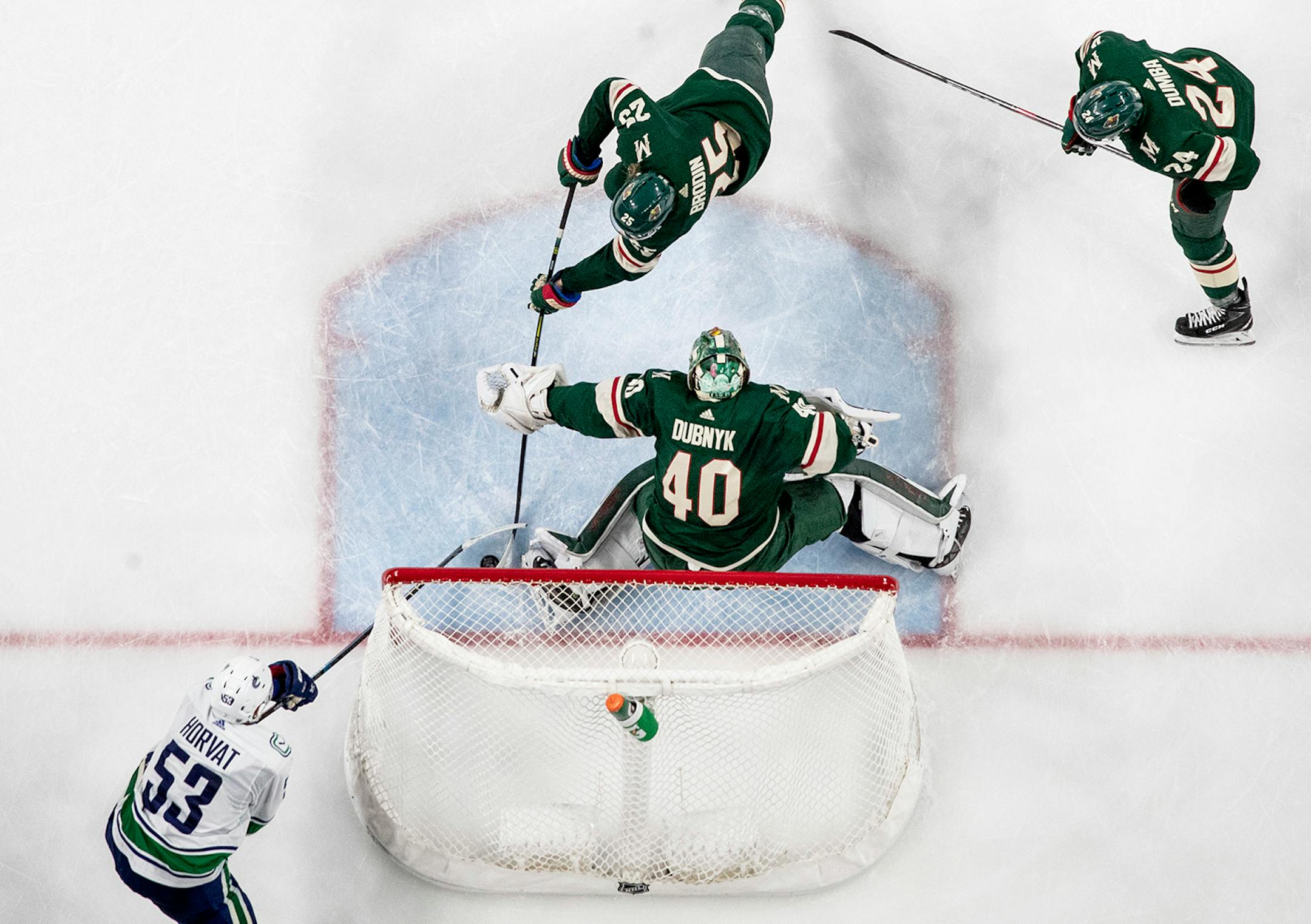 Bo Horvat (53) of the Vancouver Canucks got the puck past Minnesota Wild goalie Devan Dubnyk (40) for a goal in the second period.