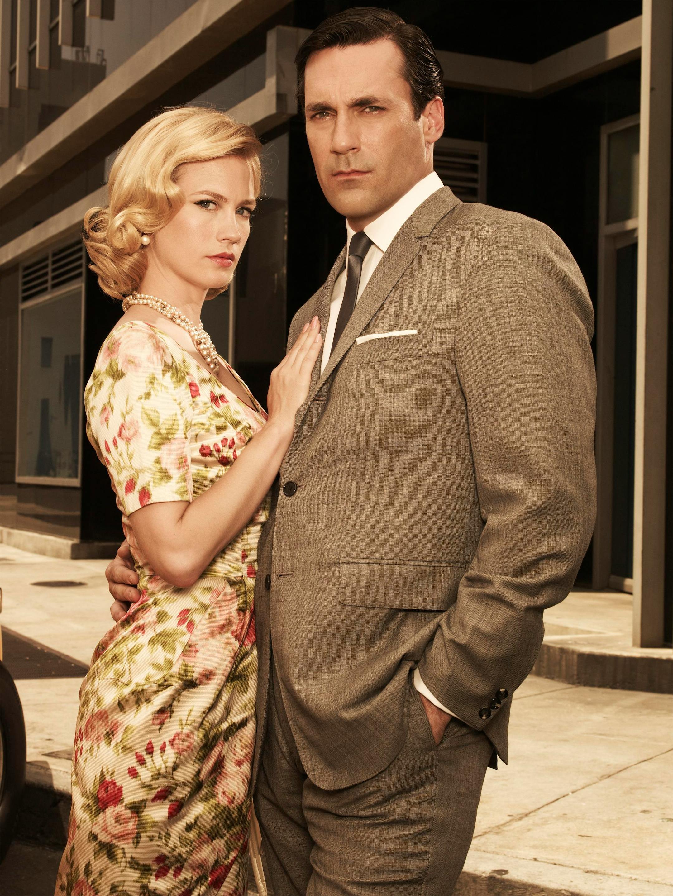 January Jones and Jon Hamm in "Mad Men"