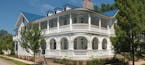 Home plan 091717: Charleston charm with curved porches