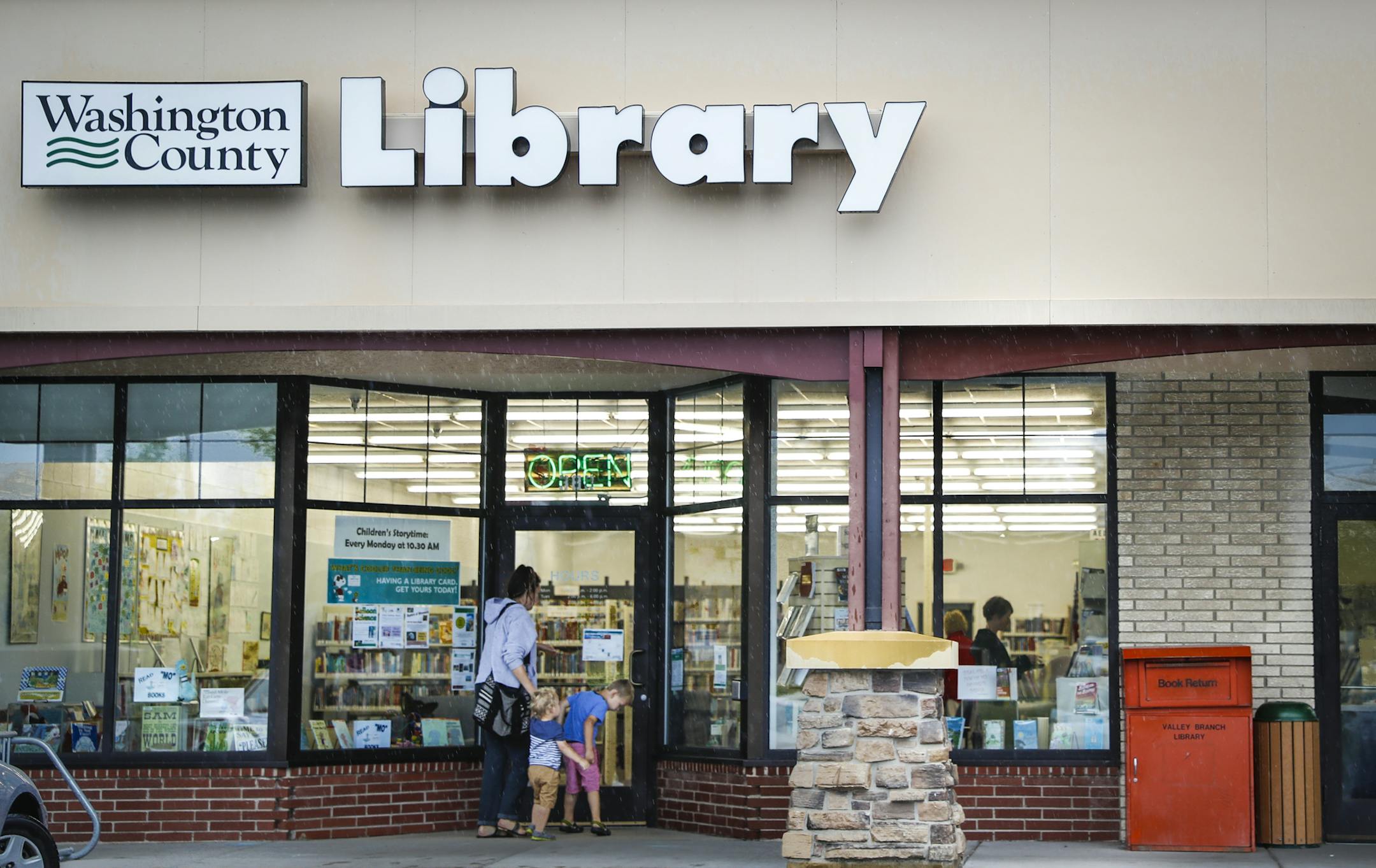 Valley Library on Monday, September 18, 2017, Lakeland, Minn. ] RENEE JONES SCHNEIDER • renee.jones@startribune.com