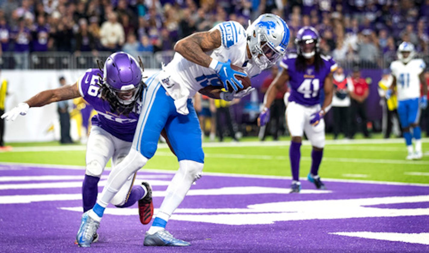 Detroit Lions wide receiver Kenny Golladay (19) caught a 4th quarter touchdown over Minnesota Vikings cornerback Trae Waynes (26) .] Jerry Holt • Jerry.Holt@startribune.com