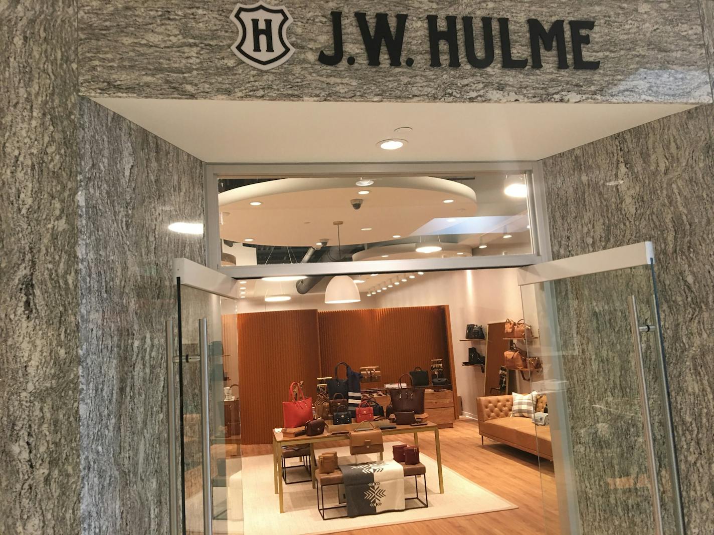 J.W. Hulme pop-up store at the Galleria in Edina. (John Ewoldt/Star Tribune)