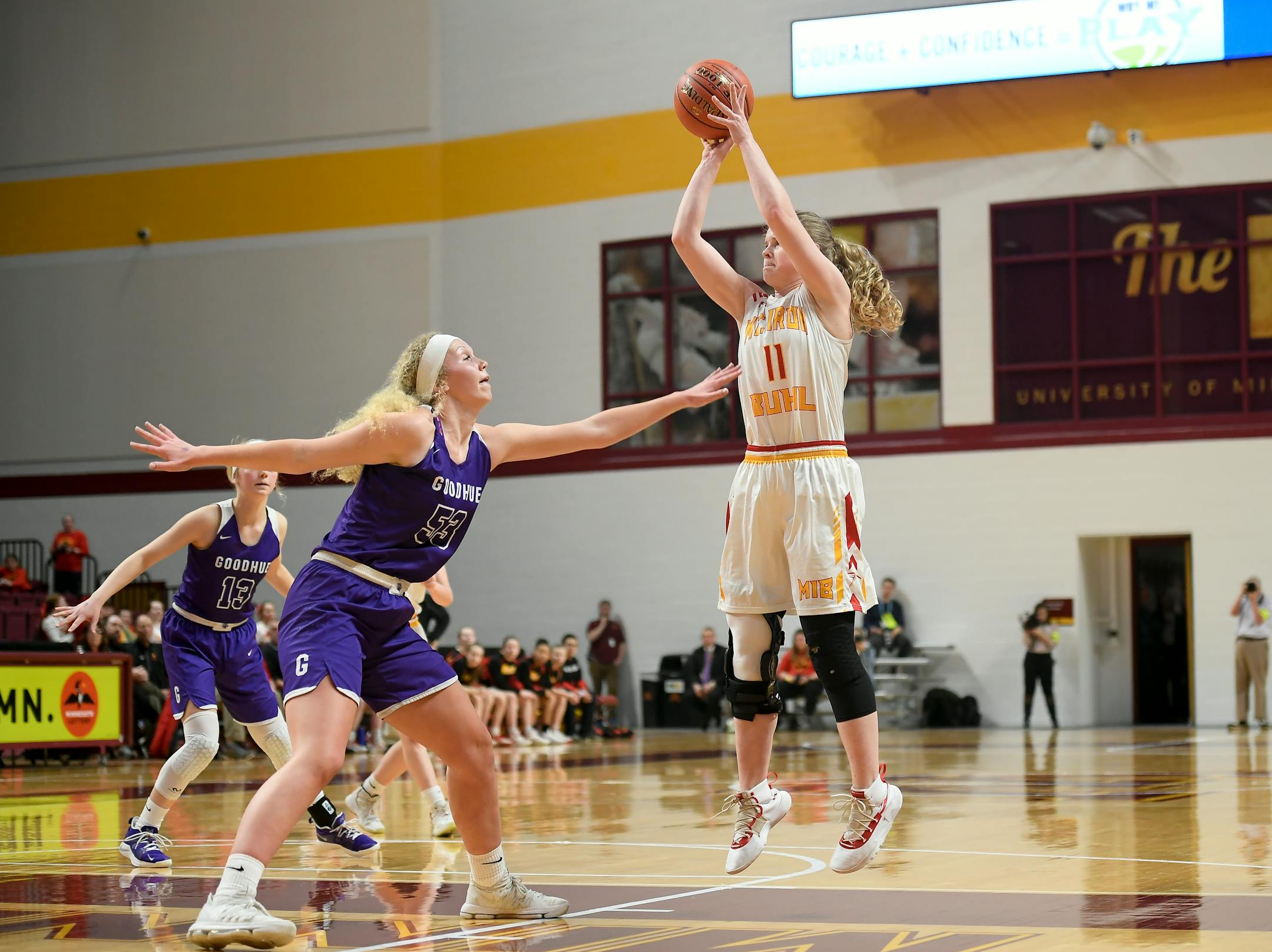 Mountain Iron-Buhl guard Allie Negen.