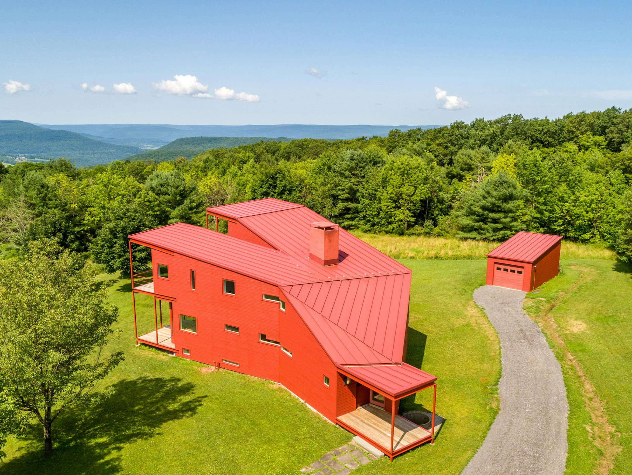 A family commissioned architect Steven Holl to design a unique "Y-shaped" home in the Catskills.