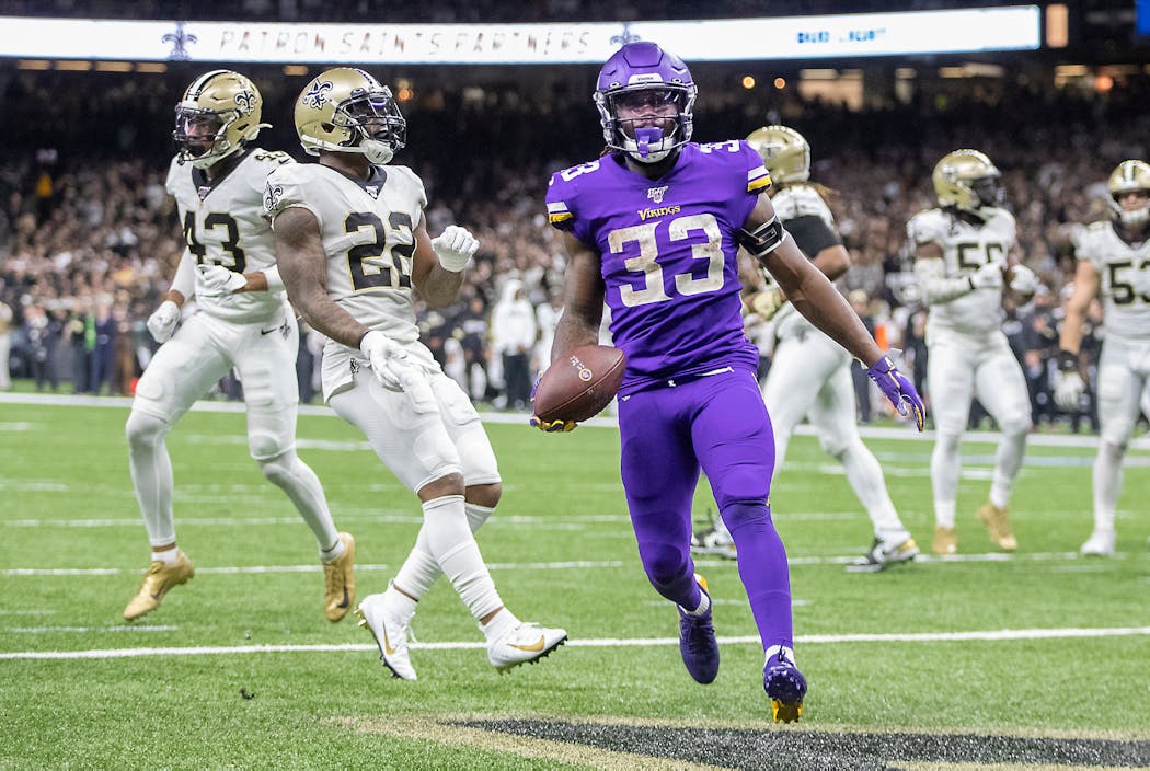 Vikings running back Dalvin Cook ran the ball into the end zone for a touchdown vs. the Saints.