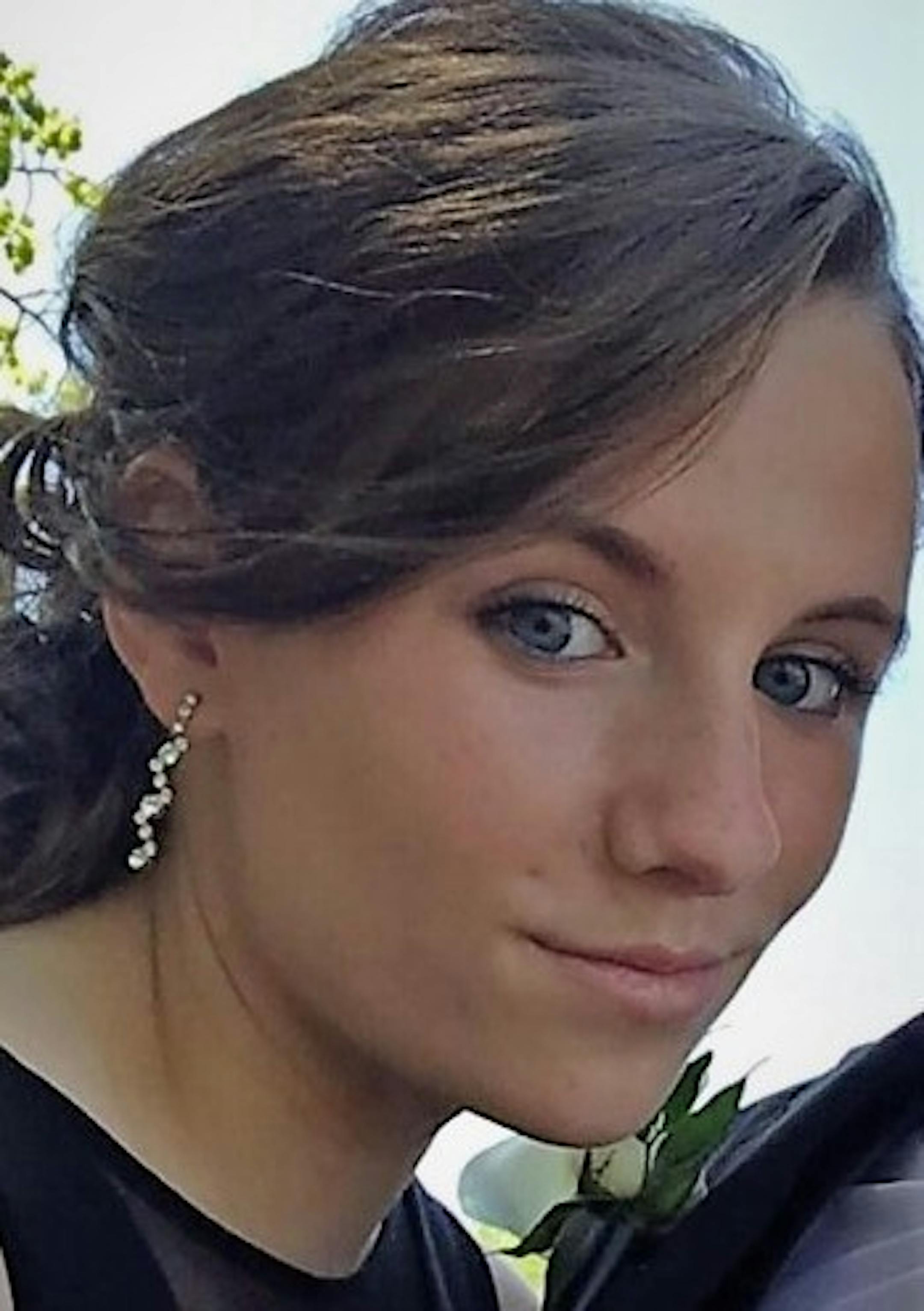 Olivia Hazelbaker, Farmington softball, jr., 2018