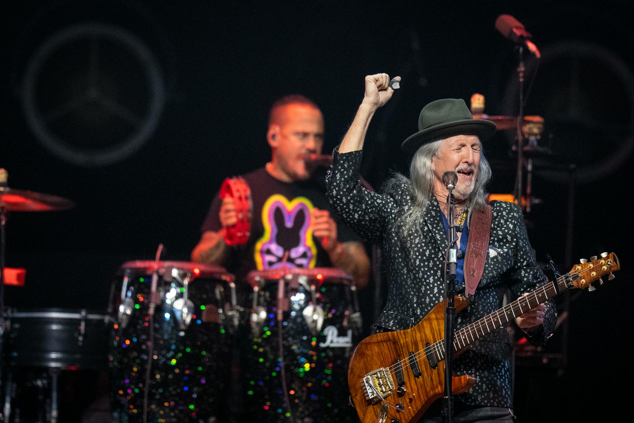 Patrick Simmons plays guitar as The Doobie Brothers perform at Xcel Energy Center in St. Paul, Minn. on Friday, Nov. 17, 2023. ] LEILA NAVIDI • leila.navidi@startribune.com
