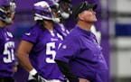 Vikings head coach Mike Zimmer watched his team work out during Tuesday's mandatory minicamp. ] ANTHONY SOUFFLE • anthony.souffle@startribune.com Th