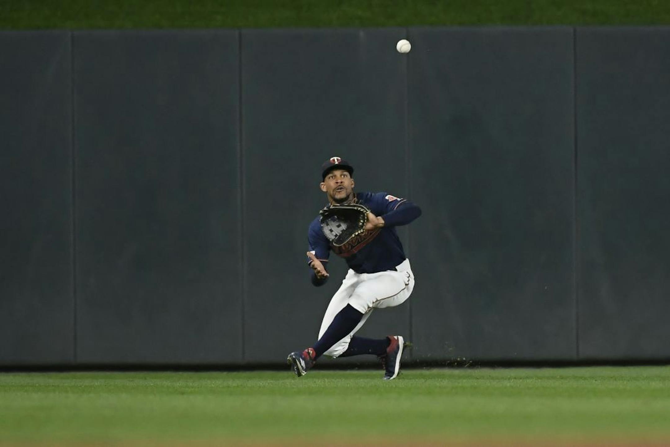 Minnesota Twins center fielder Byron Buxton (25) caught a ball hit by Detroit Tigers left fielder Brandon Dixon (12) in the top of the eighth inning.