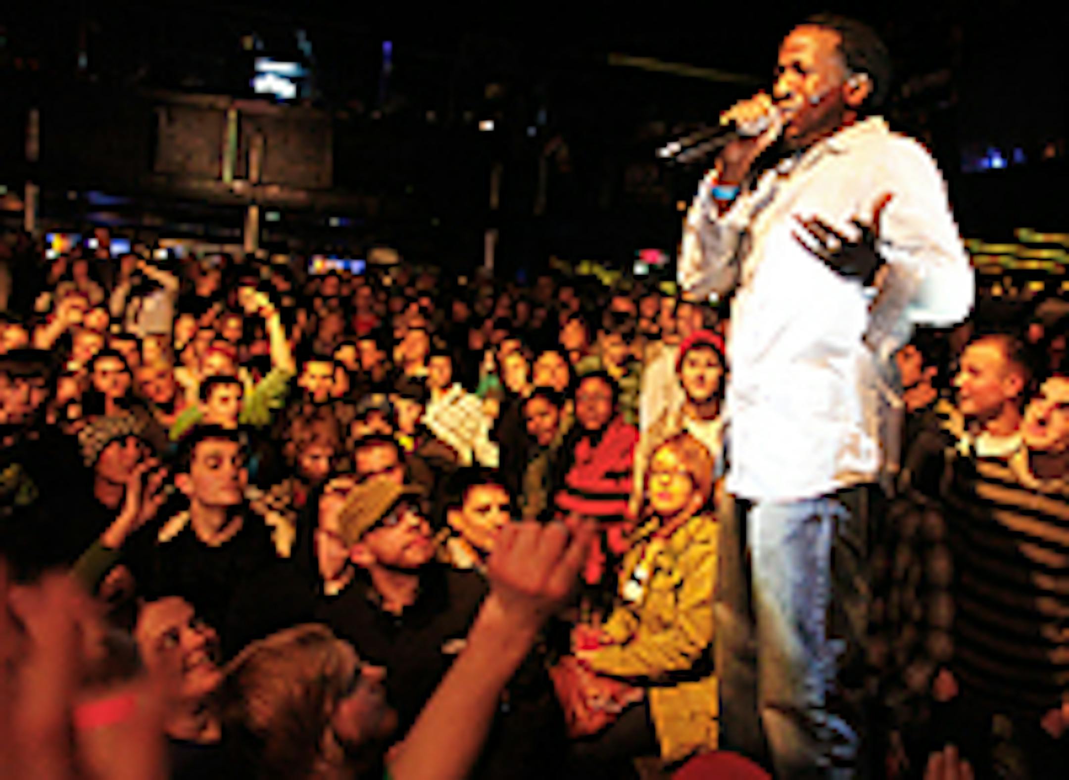Toki Wright at the Rhymesayers benefit for Haiti