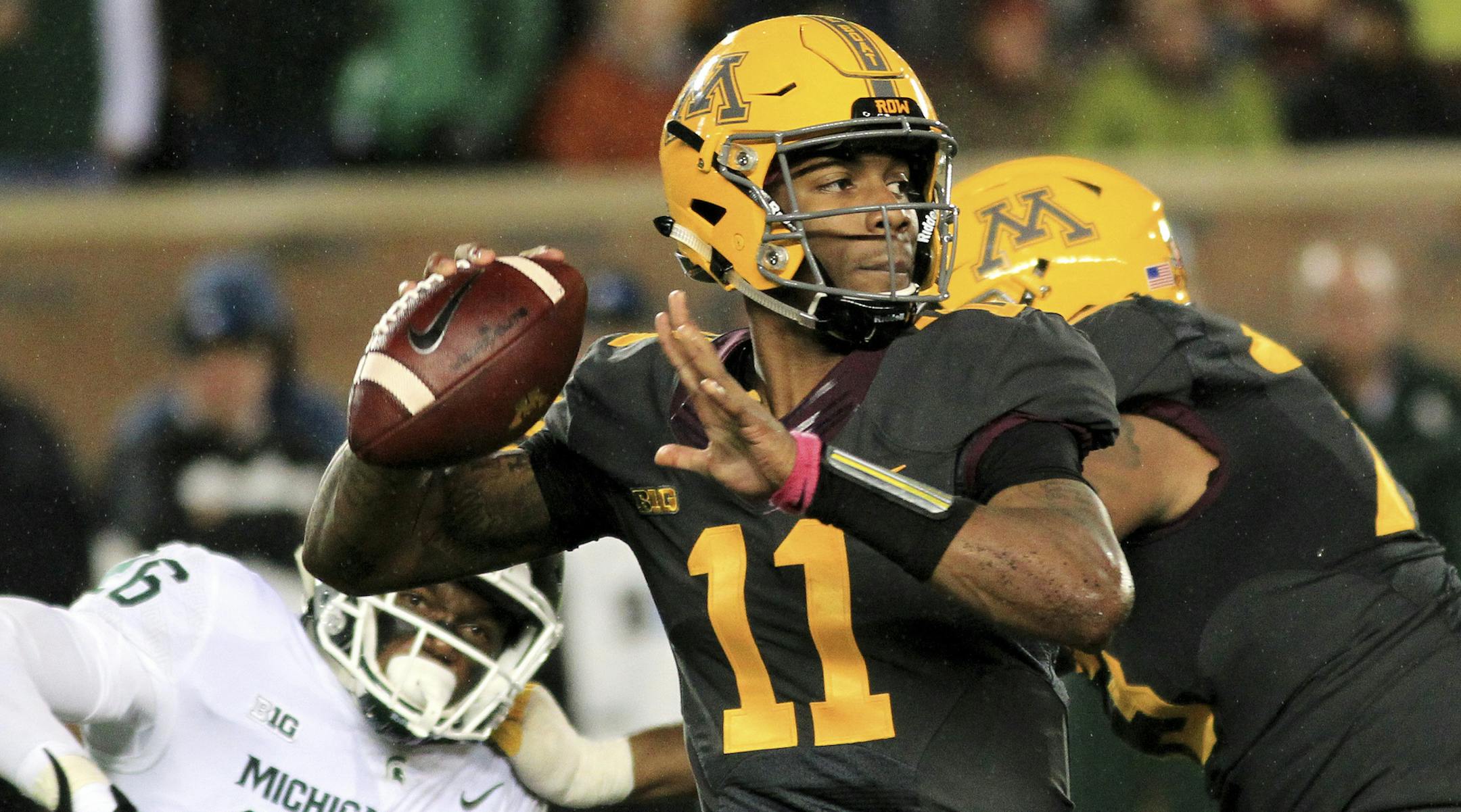 Putting a suspension behind him, Gophers QB Demry Croft asserted himself with a strong performance last week against Michigan State, throwing for three fourth-quarter touchdowns in a rally that fell just short.