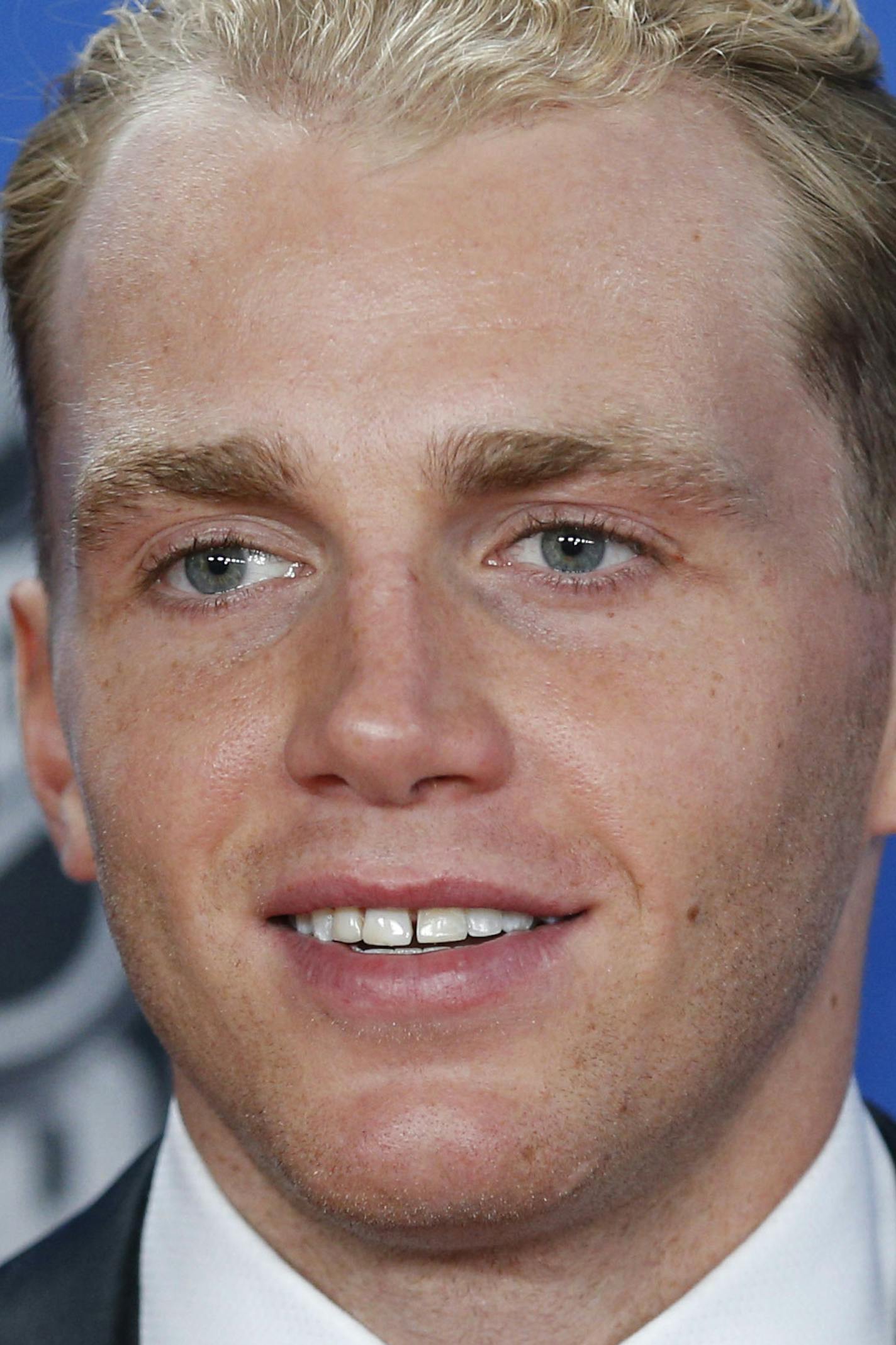 Chicago Blackhawks' Patrick Kane poses on the red carpet at the NHL Awards show, Wednesday, June 22, 2016, in Las Vegas. (AP Photo/John Locher)