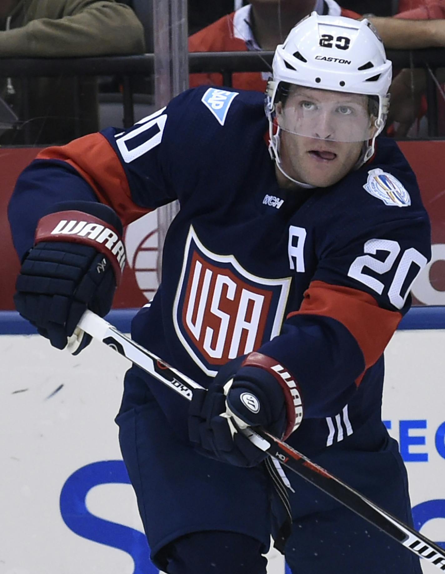 September 20, 2016: Team USA defenseman Ryan Suter (20) passes the puck during the WHOC game between Team Canada and Team USA at Air Canada Centre in Toronto, ON. (Photo By Gerry Angus/Icon Sportswire) (Icon Sportswire via AP Images) ORG XMIT: 264396