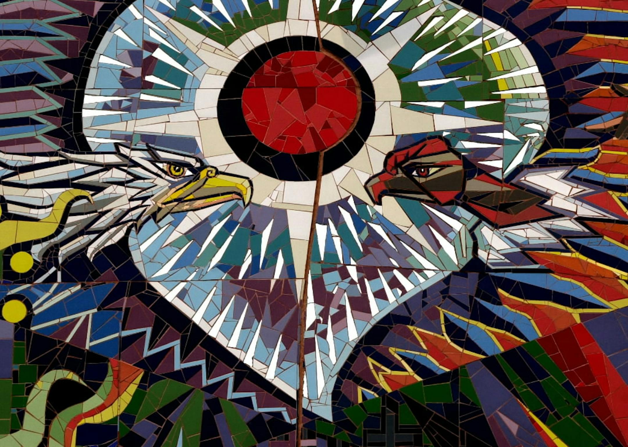 The mural's eagle and condor symbolize the dichotomy between the United States and Mexico.