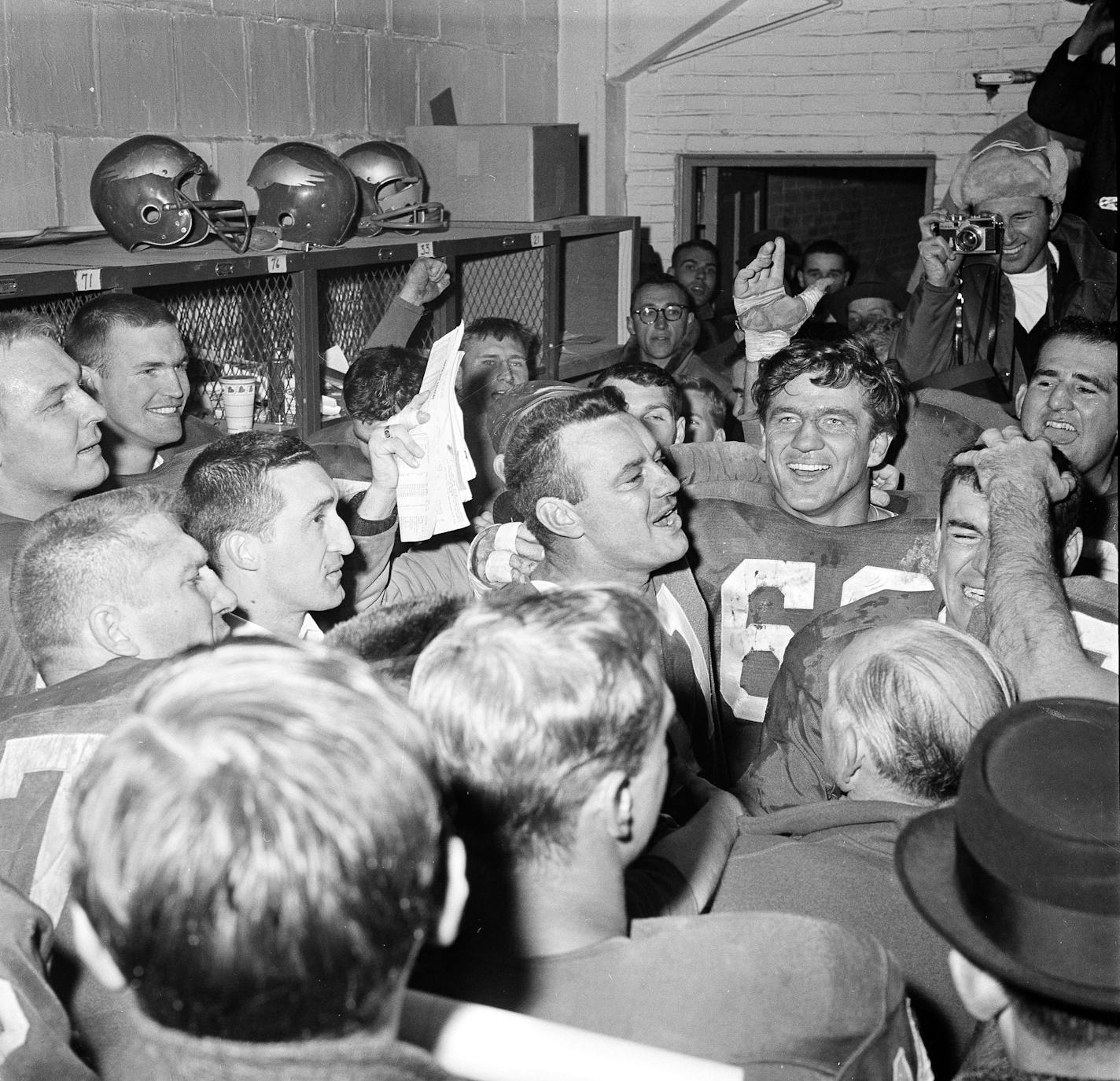 Norm Van Brocklin, left, quarterbacked the Philadelphia Eagles to a 17-13 win over the Green Bay Packers Dec. 27, 1960 in NFL championship game in Philadelphia