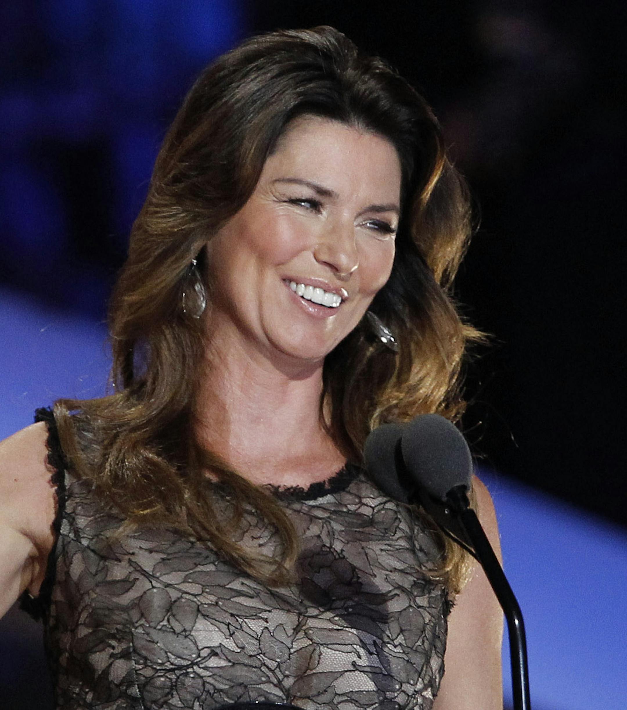 Shania Twain presents the Male Video of the Year Award at the 2011 CMT Music Awards in Nashville, Tenn. on Wednesday, June 8, 2011. (AP Photo/Dave Martin)