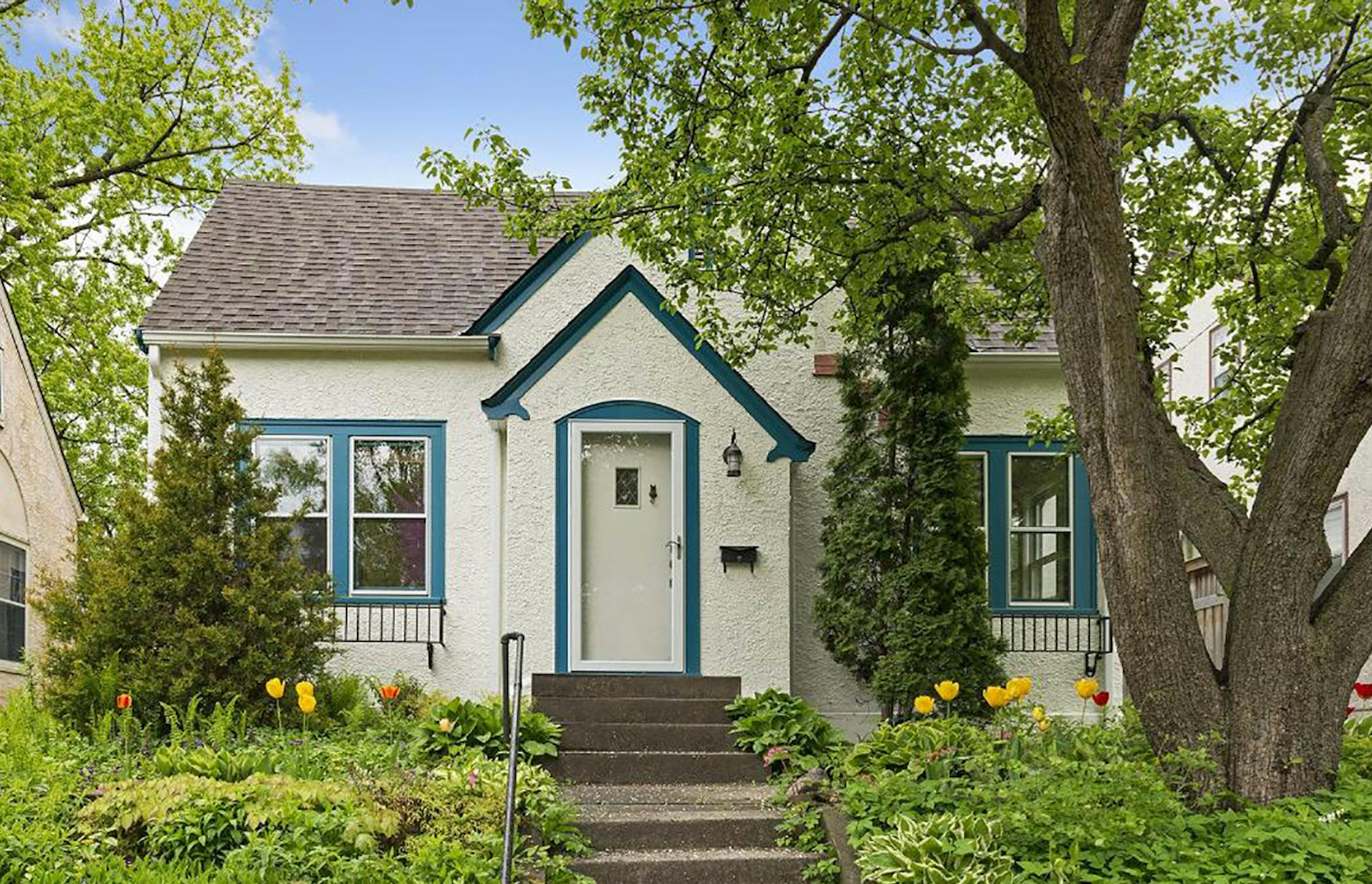 Minneapolis
Built in 1926, this four-bedroom, two-bath house located in the Bryn Mawr neighborhood has 2,200 square feet had features vaulted ceilings, hardwood floors and crown molding, cherry kitchen cabinets and stainless steel appliances, formal dining room, full finished basement, fenced yard and two-car detached garage. Listed by James Kalitowski, Re/Max Results, 612-867-6703.