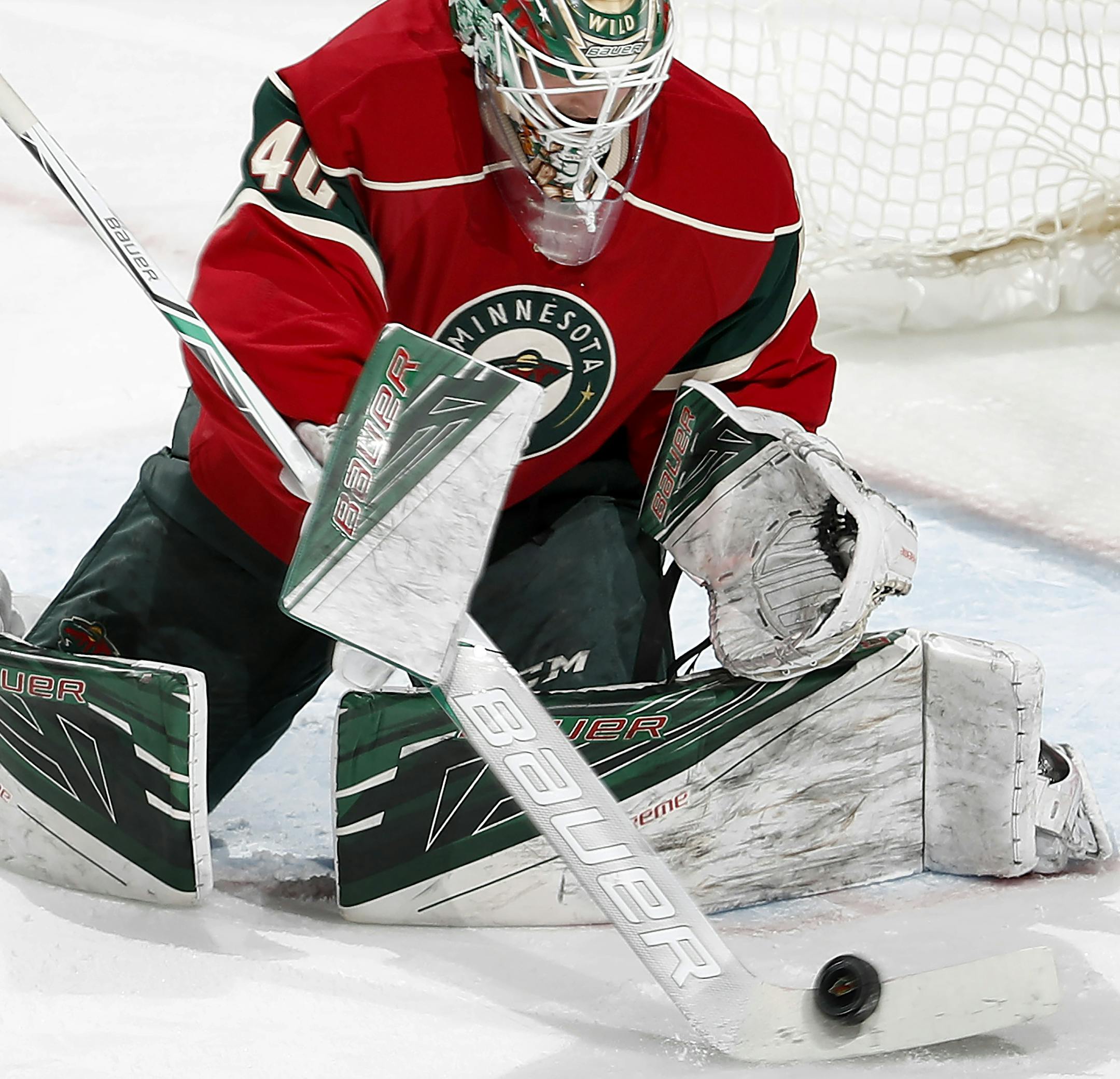 Wild goalie Devan Dubnyk (40) made a save on the third period. ] CARLOS GONZALEZ cgonzalez@startribune.com - December 20, 2016, St. Paul, MN, Xcel Energy Center, NHL, Minnesota Wild vs. Colorado Avalanche