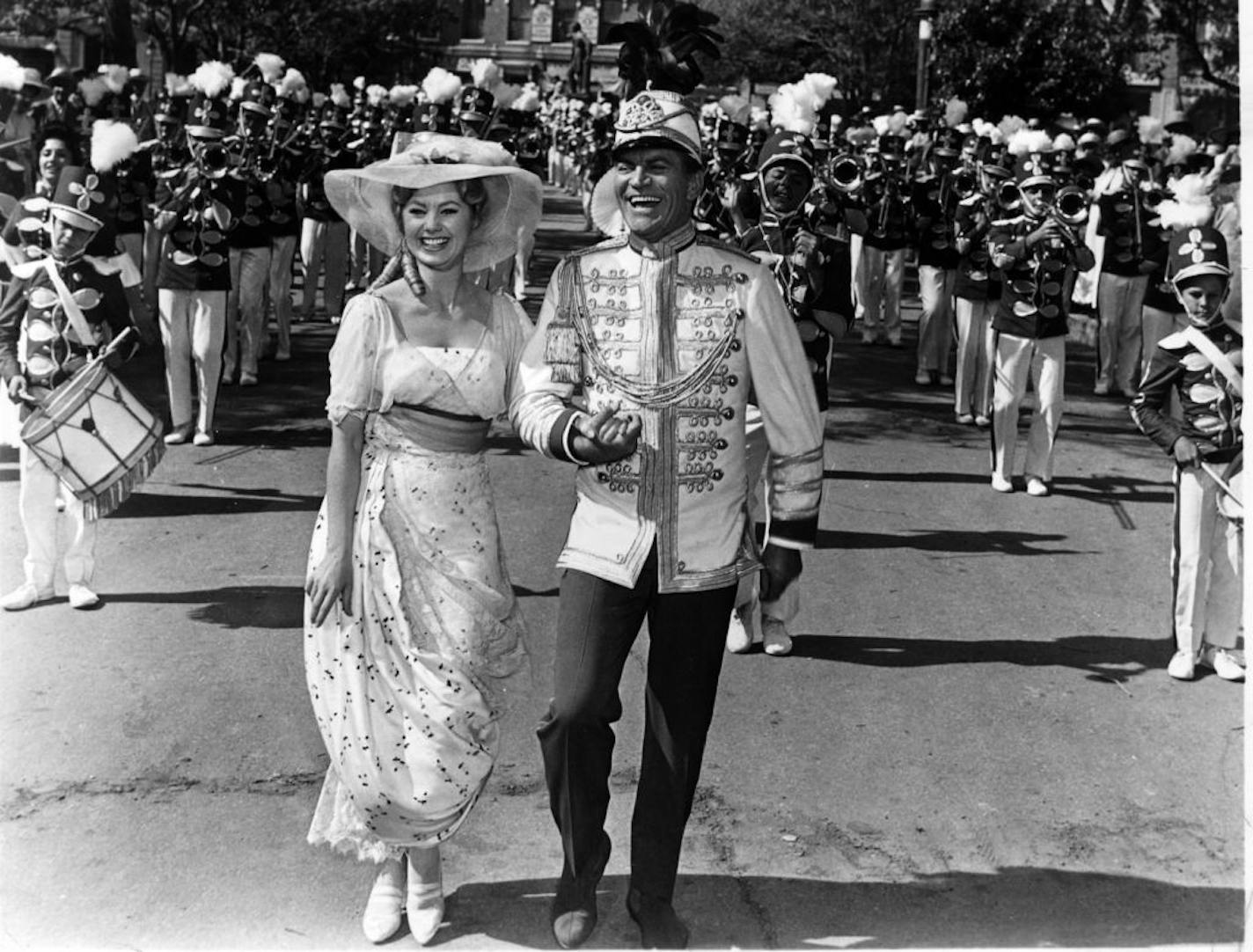 (left to right) Shirley Jones and Robert Preston star in the 1962 movie version of the Meredith Willson musical THE MUSIC MAN. File photo. SPELLING Note: WILLSON is correct.
